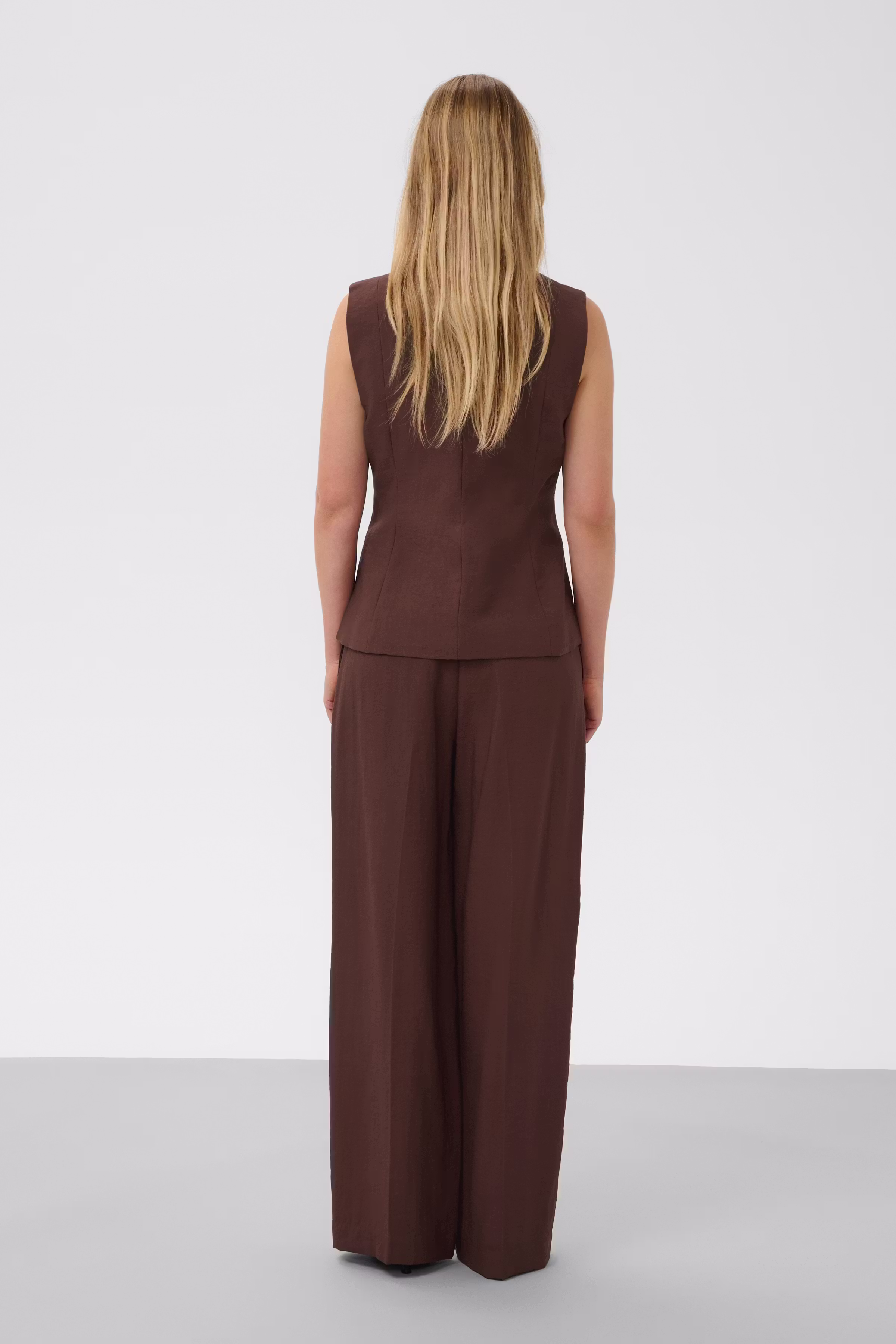 SLSemiki Bukser LOOKBOOK BACK 30409354-191322