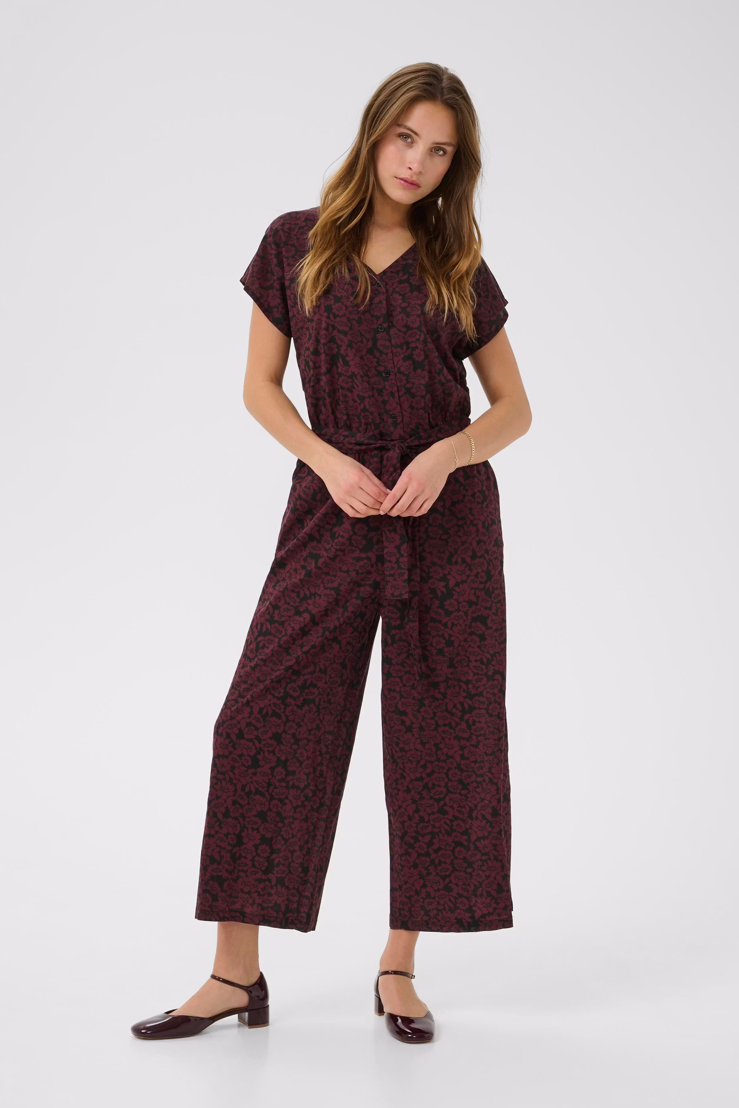 KAbeathe Jumpsuit LOOKBOOK FRONT 10508898-107734
