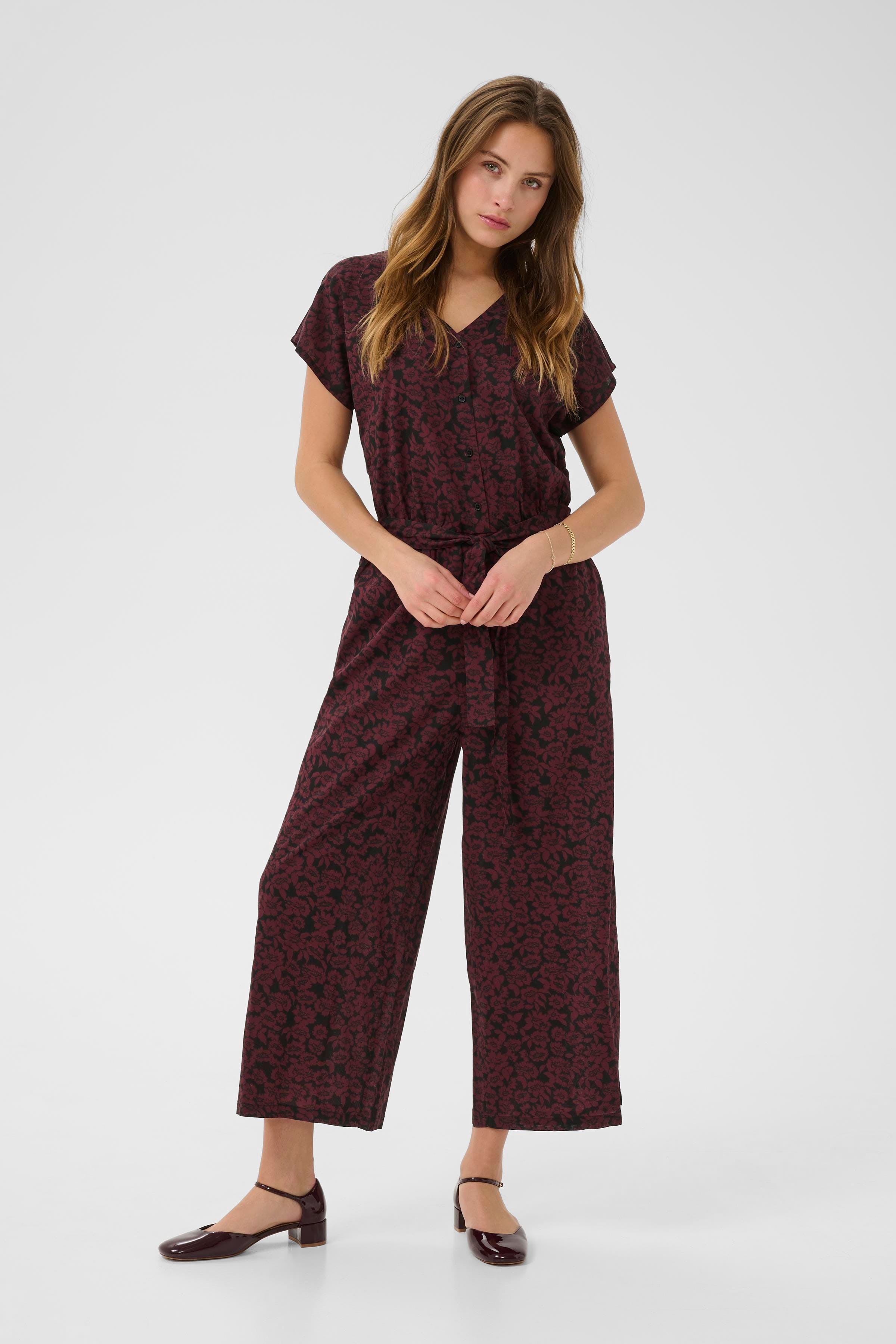 KAbeathe Jumpsuit LOOKBOOK FRONT 10508898-107734