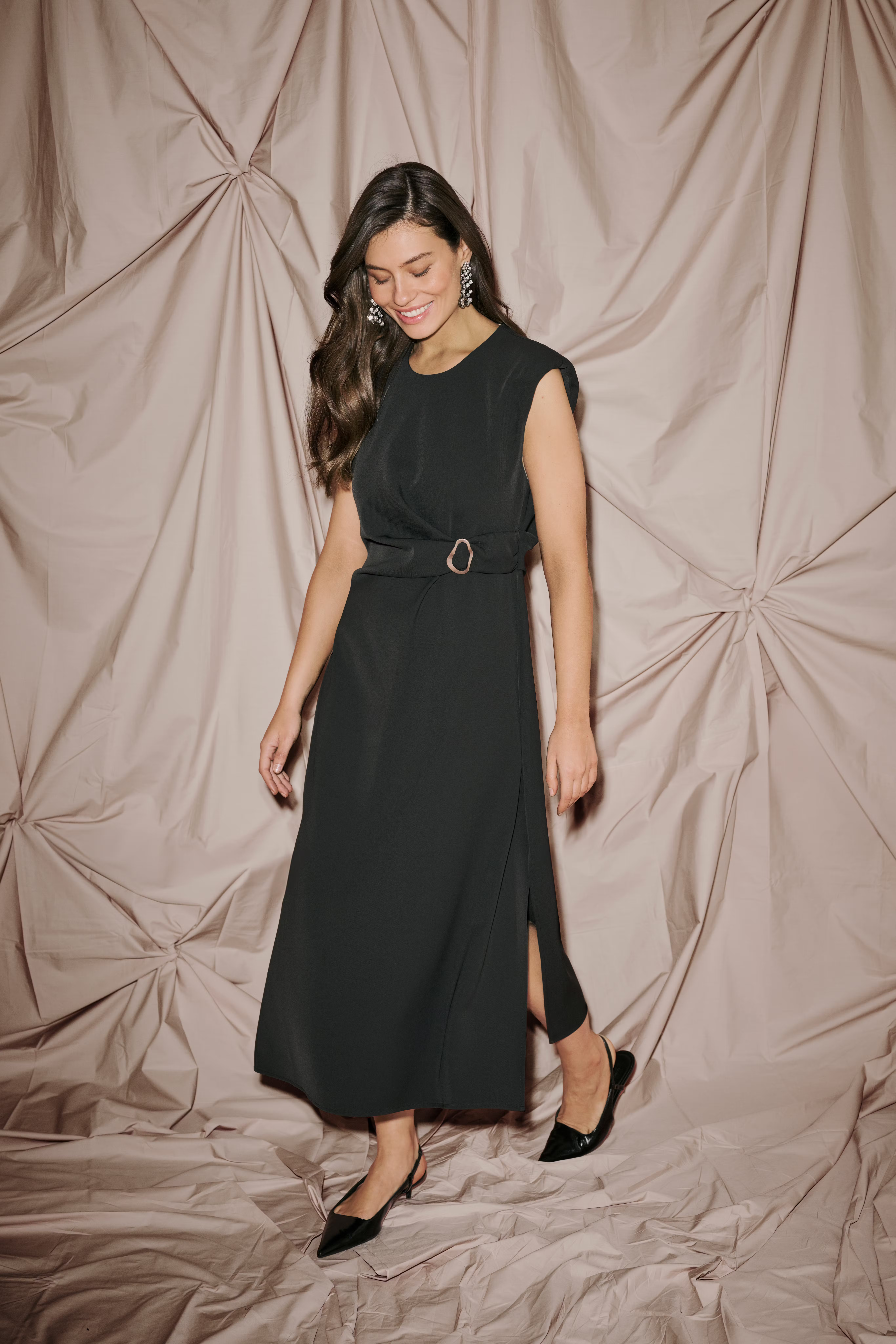 CUslinky Kleid LOCATION NONE 50112405-500012