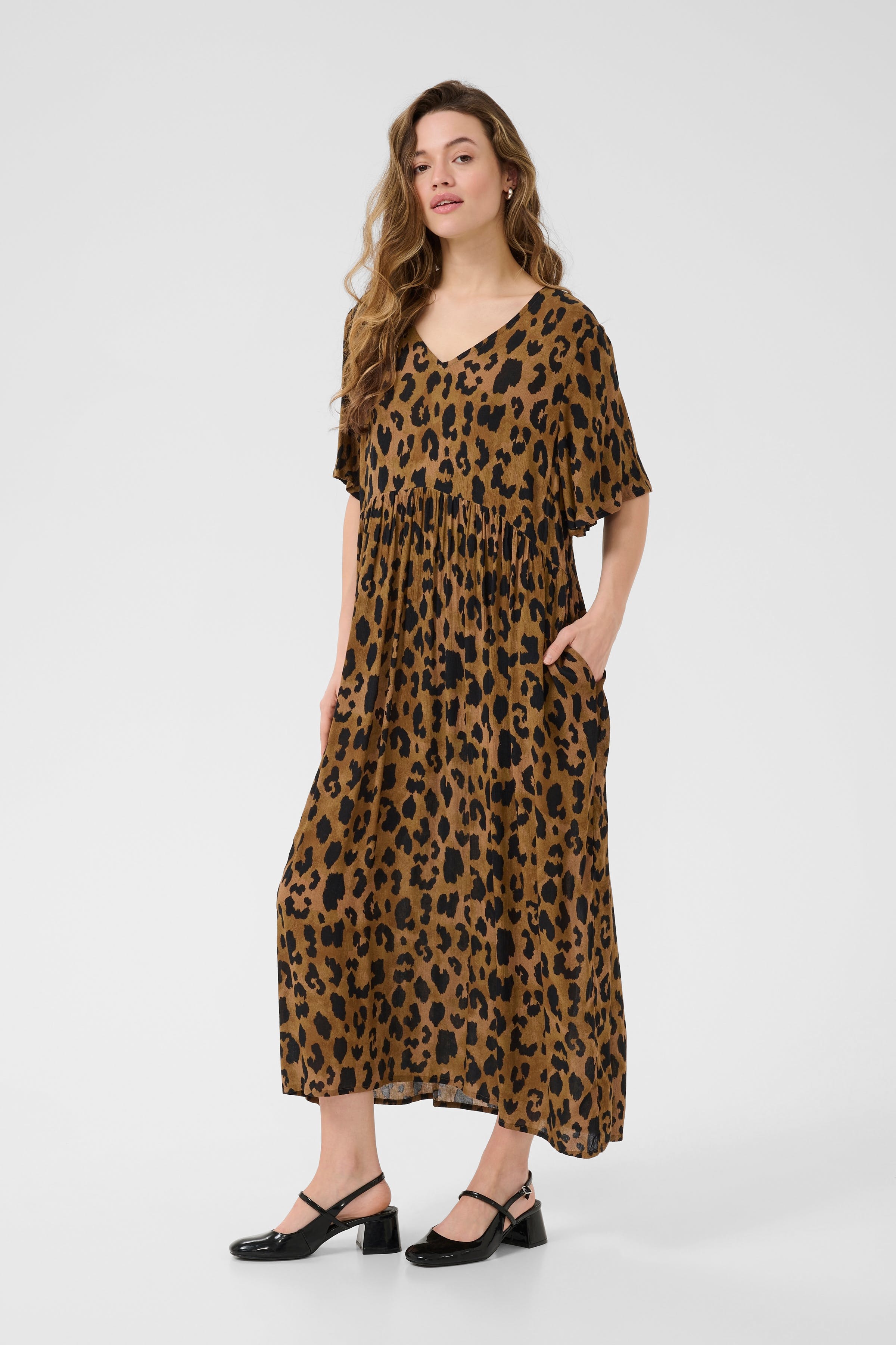 KAjessi Dress LOOKBOOK FRONT 10510336-107946