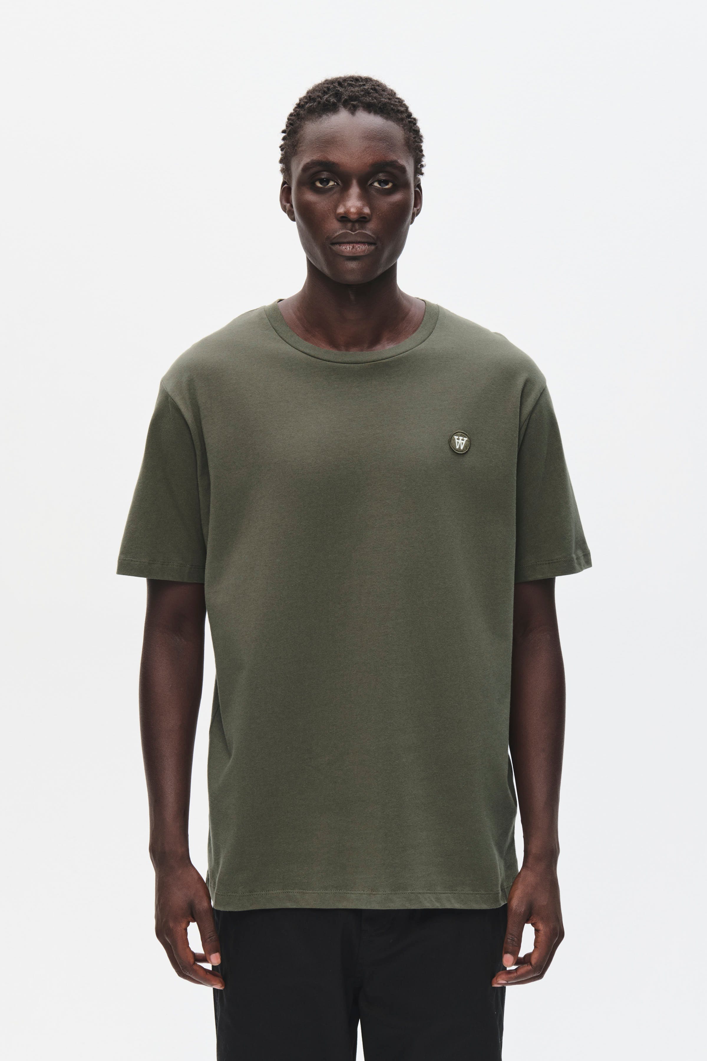 WWAce T-shirt LOOKBOOK FRONT 30250095-190511