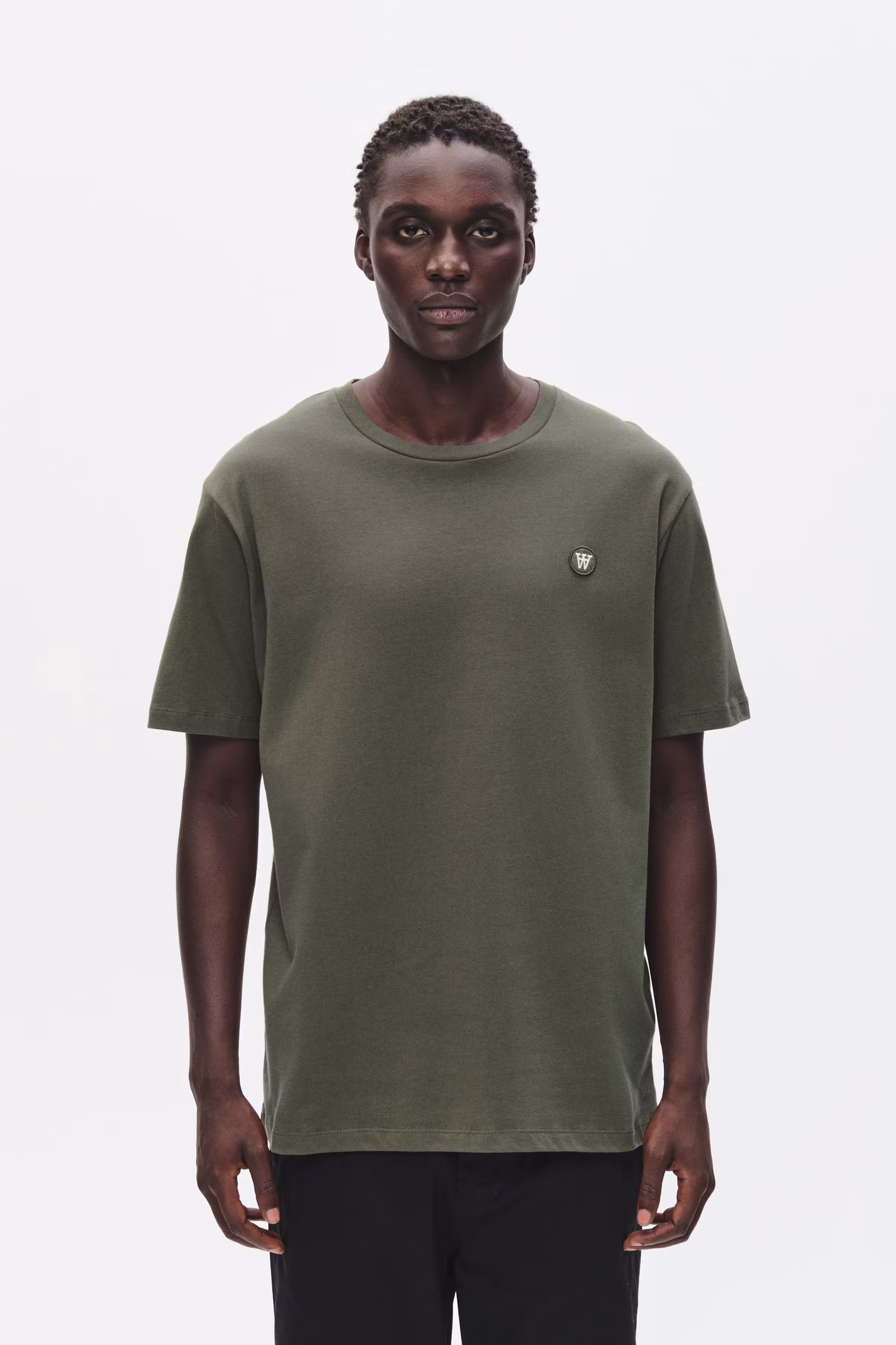 WWAce T-shirt LOOKBOOK FRONT 30250095-190511