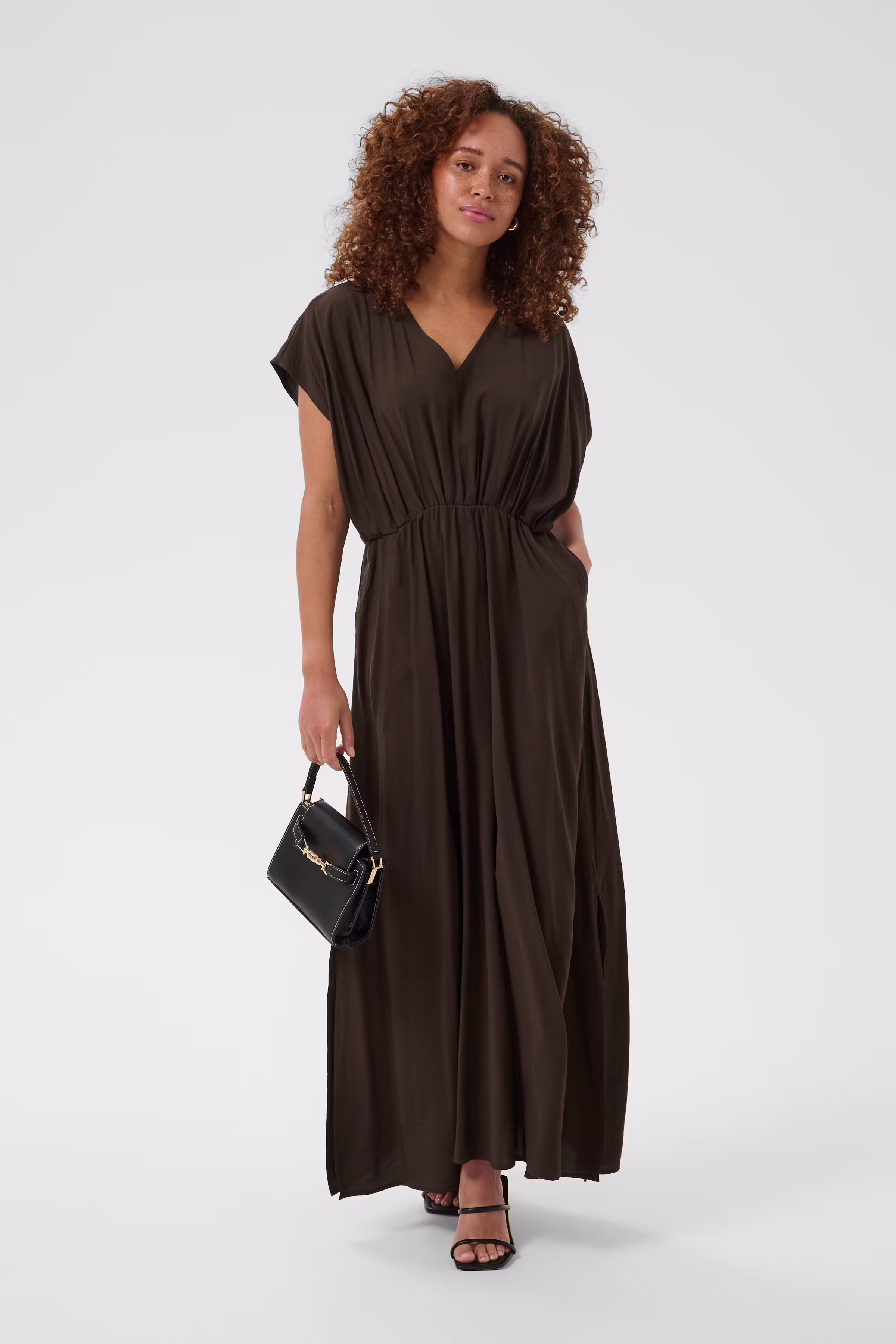 KAalberta Dress LOOKBOOK FRONT 10511895-190915