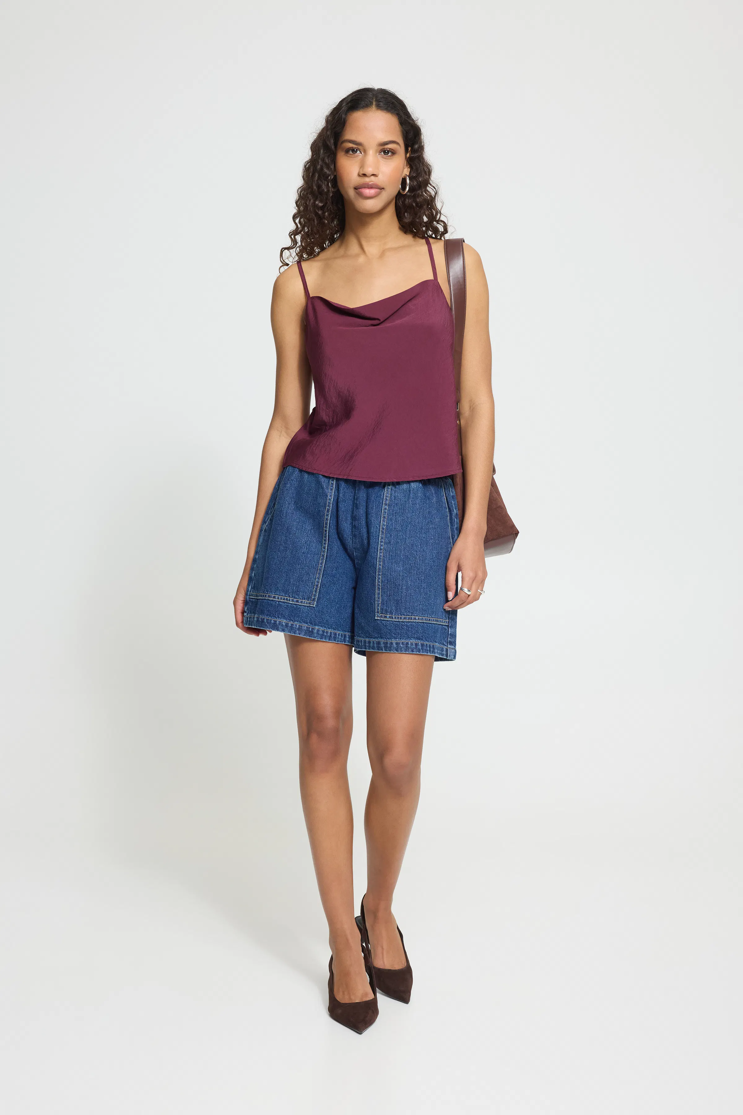IHANIVA Top LOOKBOOK FRONT 20125974-191623