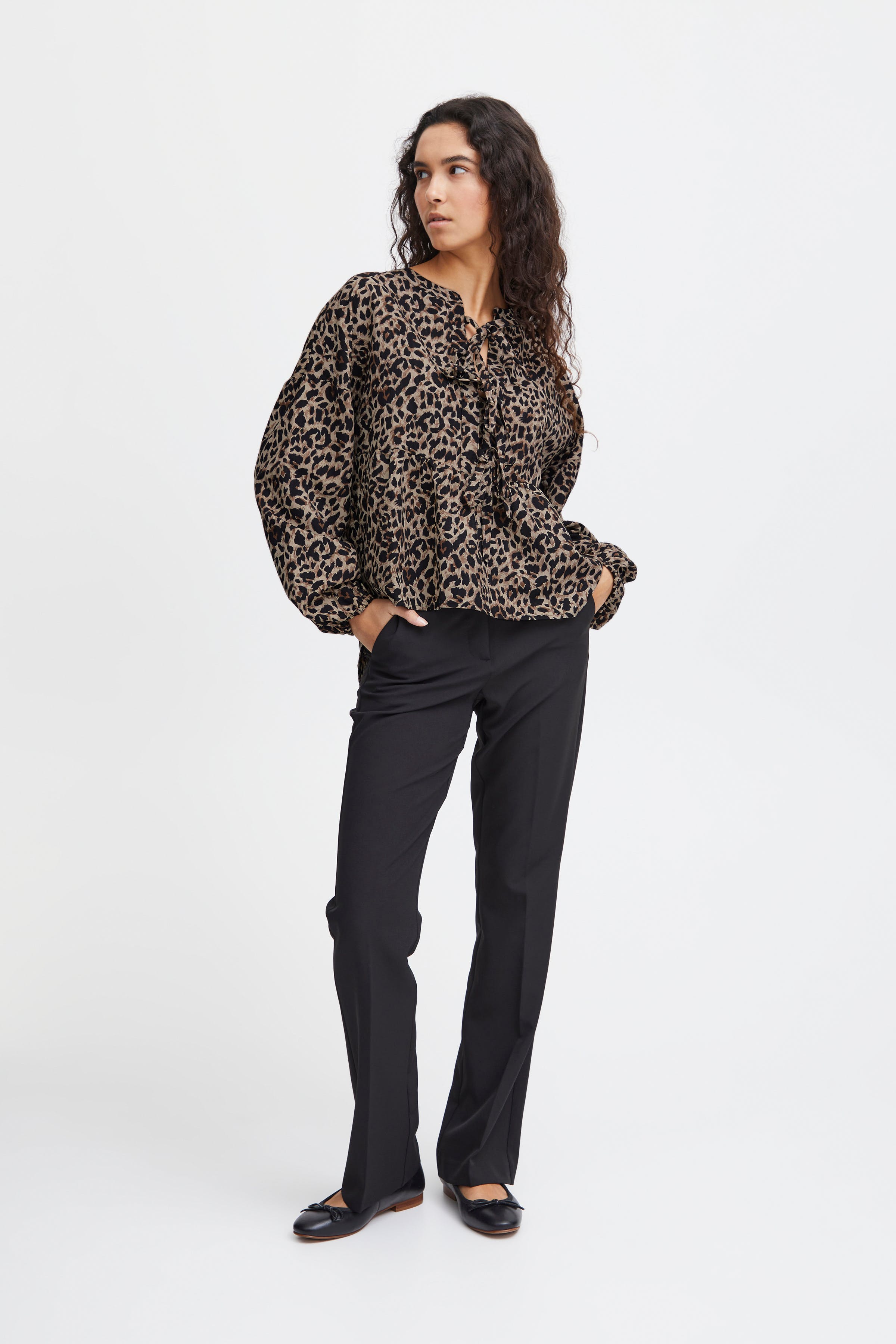 IXLINDA Bluse LOOKBOOK FRONT 20121879-202742