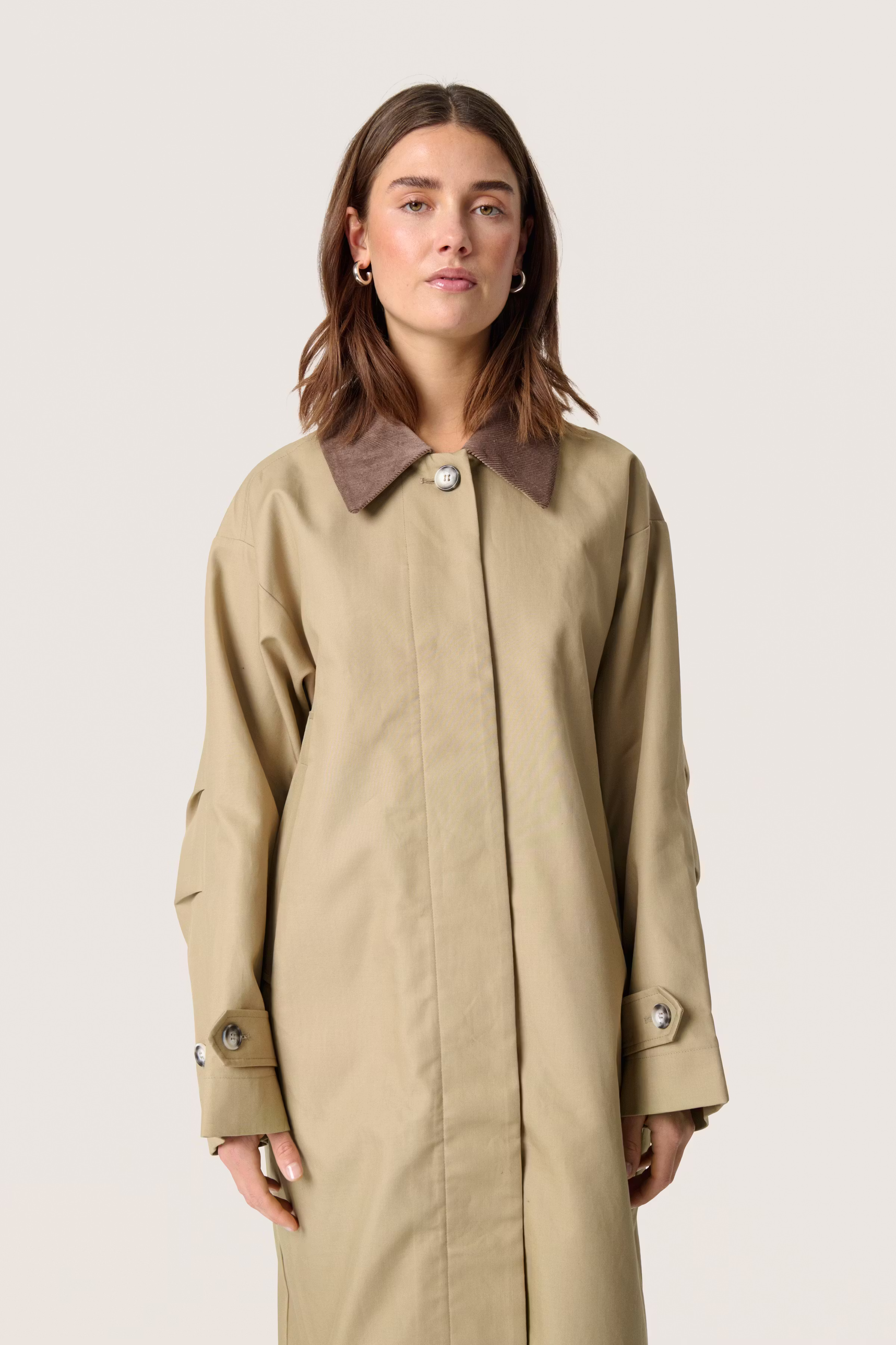 SLJennah Trenchcoat LOOKBOOK FRONT 30407855-171109