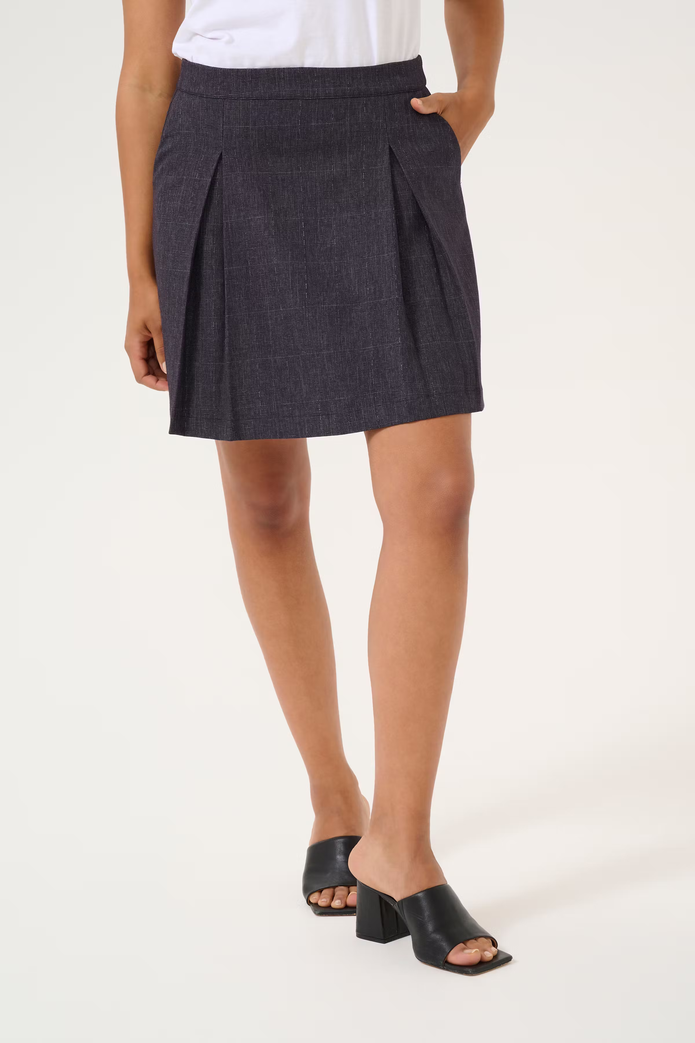 KApernilla Skjørt LOOKBOOK FRONT 10509421-106807