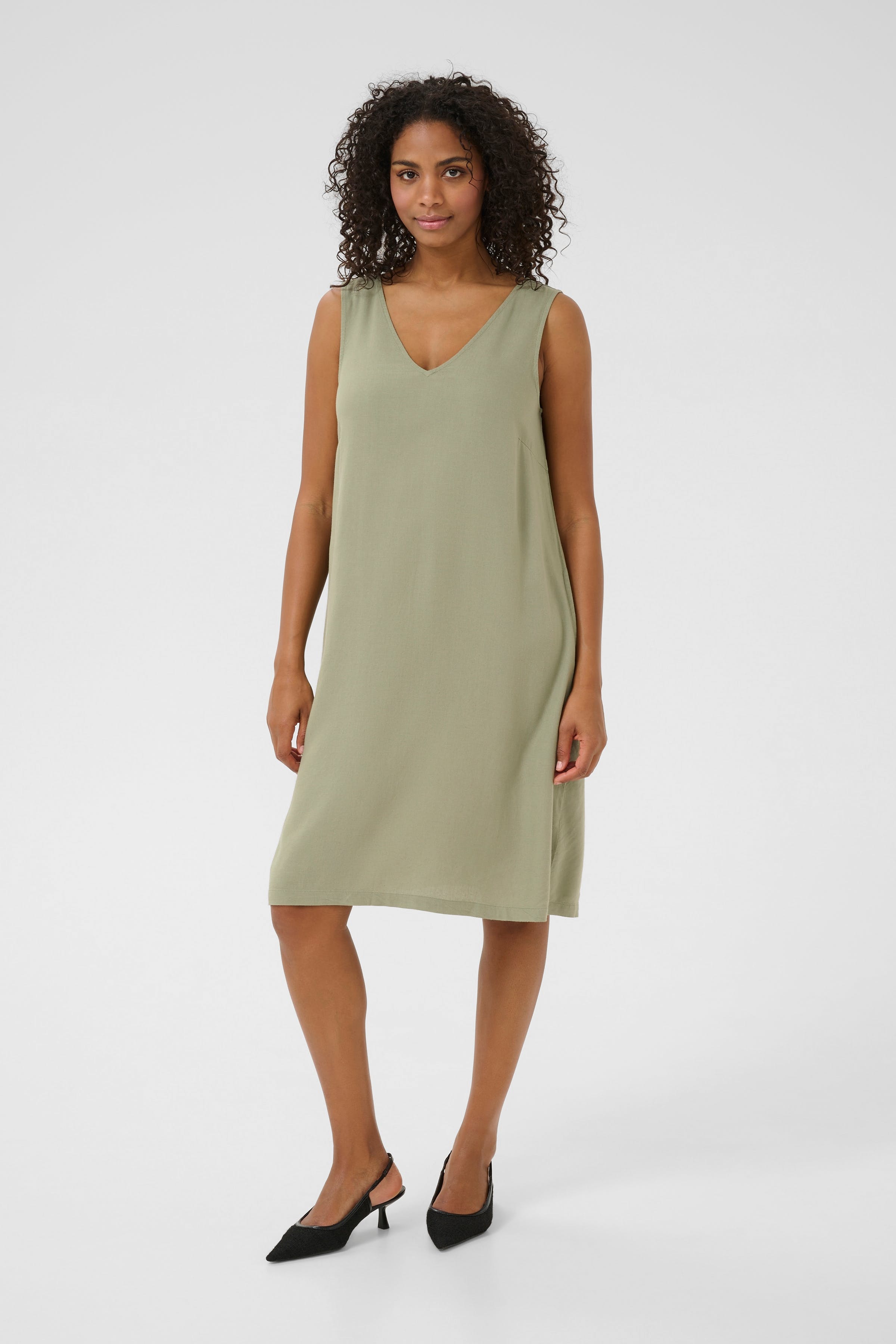 KAmilia Linnen Jurk LOOKBOOK FRONT 10509690-170115