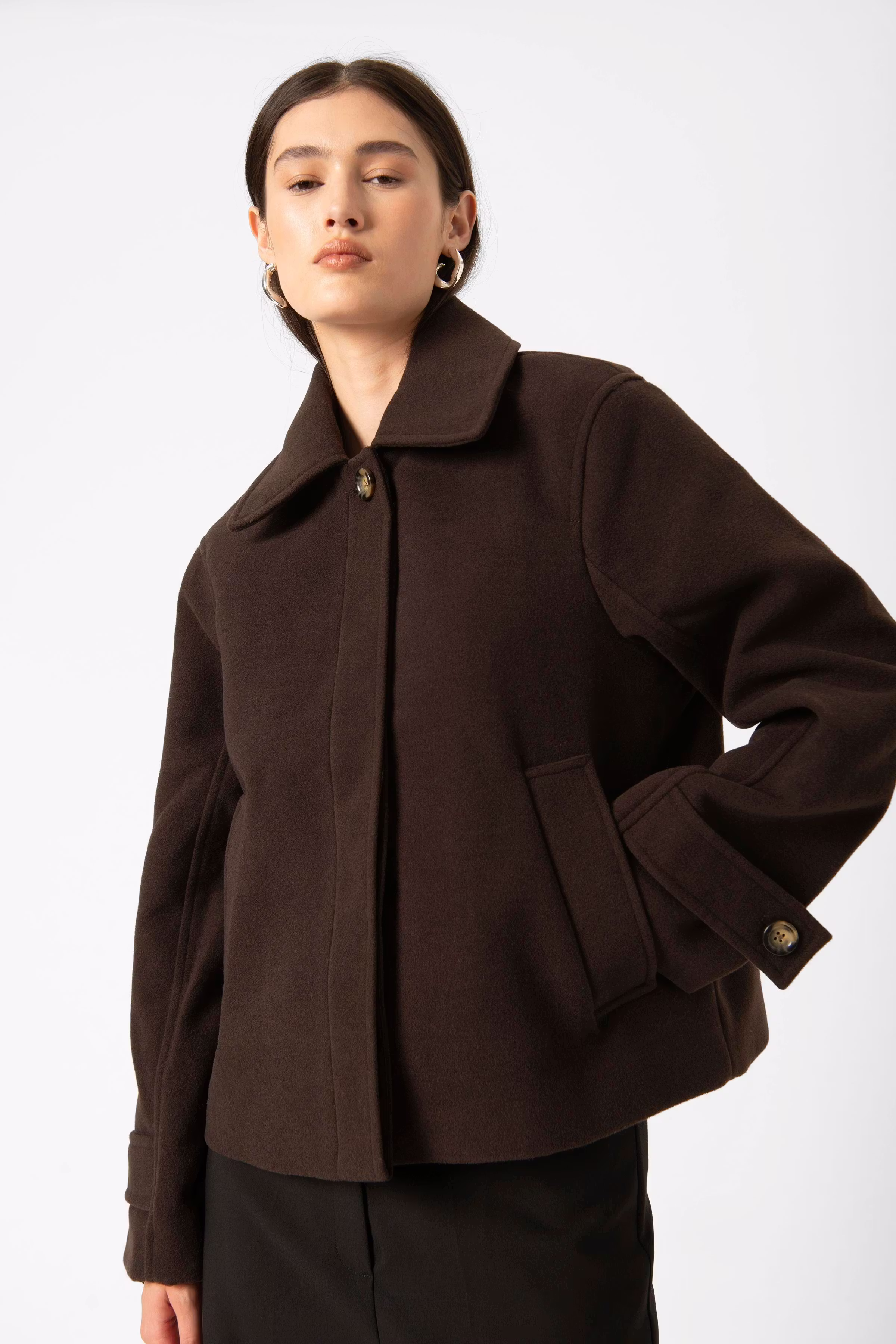 SLRubie Outerwear LOOKBOOK FRONT 30407614-191109