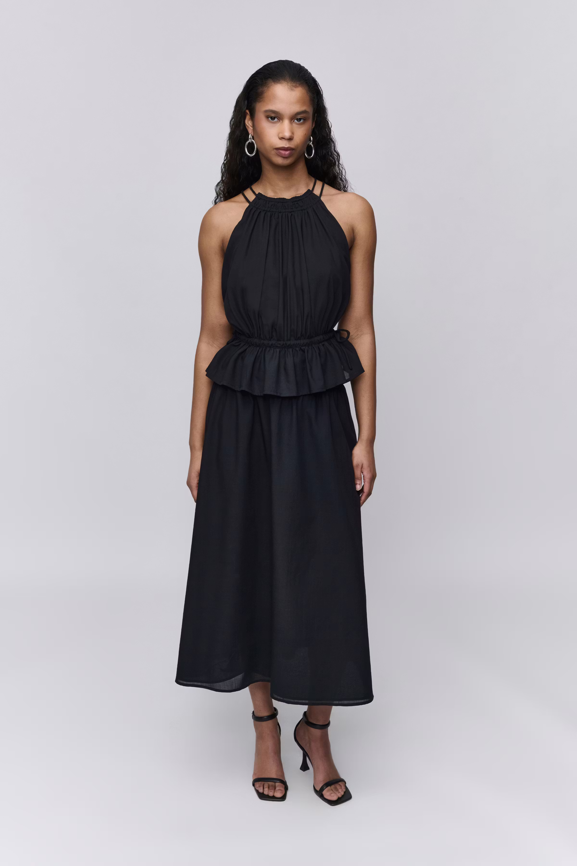 SVEA Skirt LOOKBOOK FRONT 30600653-BK999