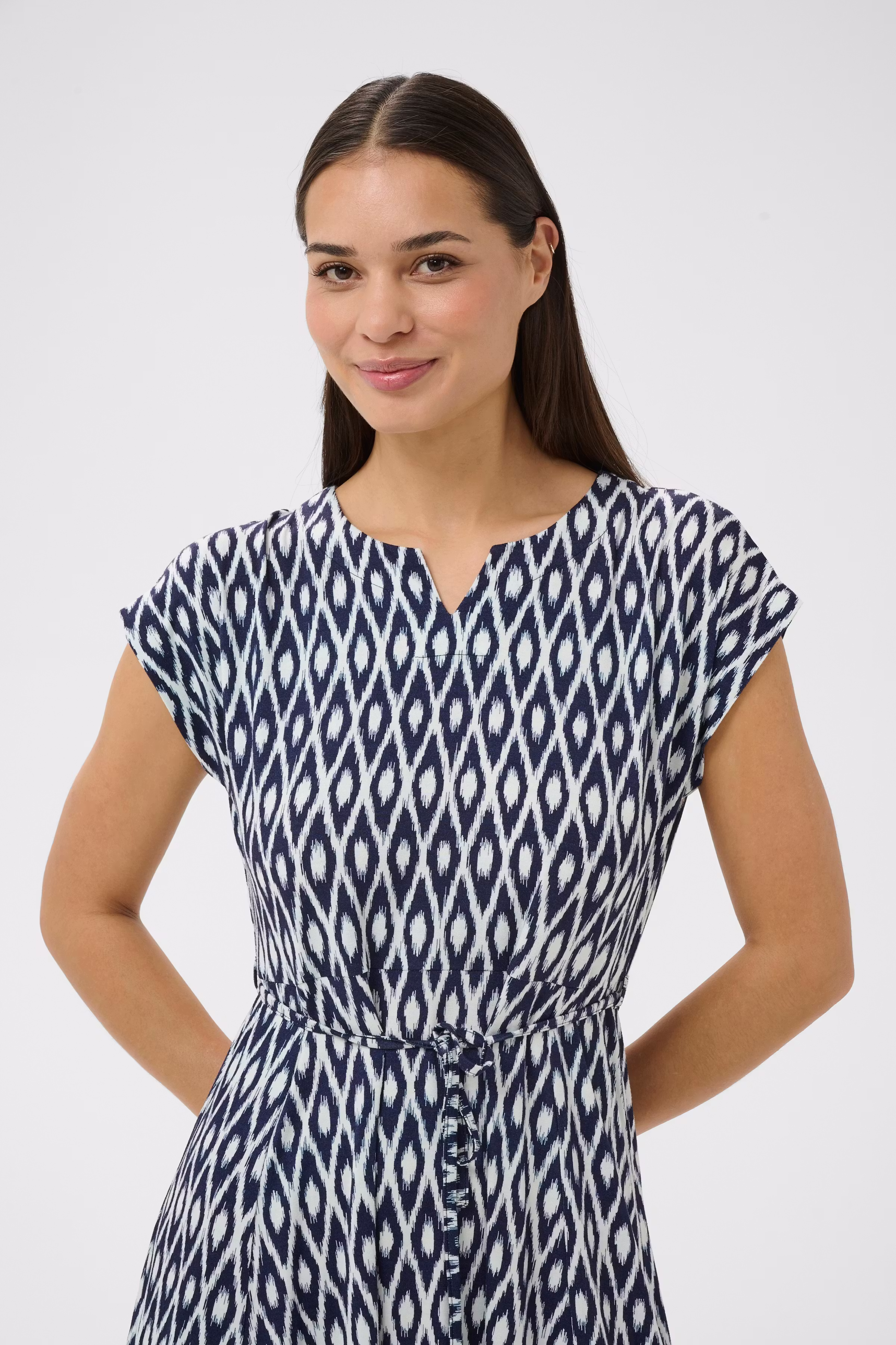 KAbella Dress LOOKBOOK DETAIL 10508466-109245