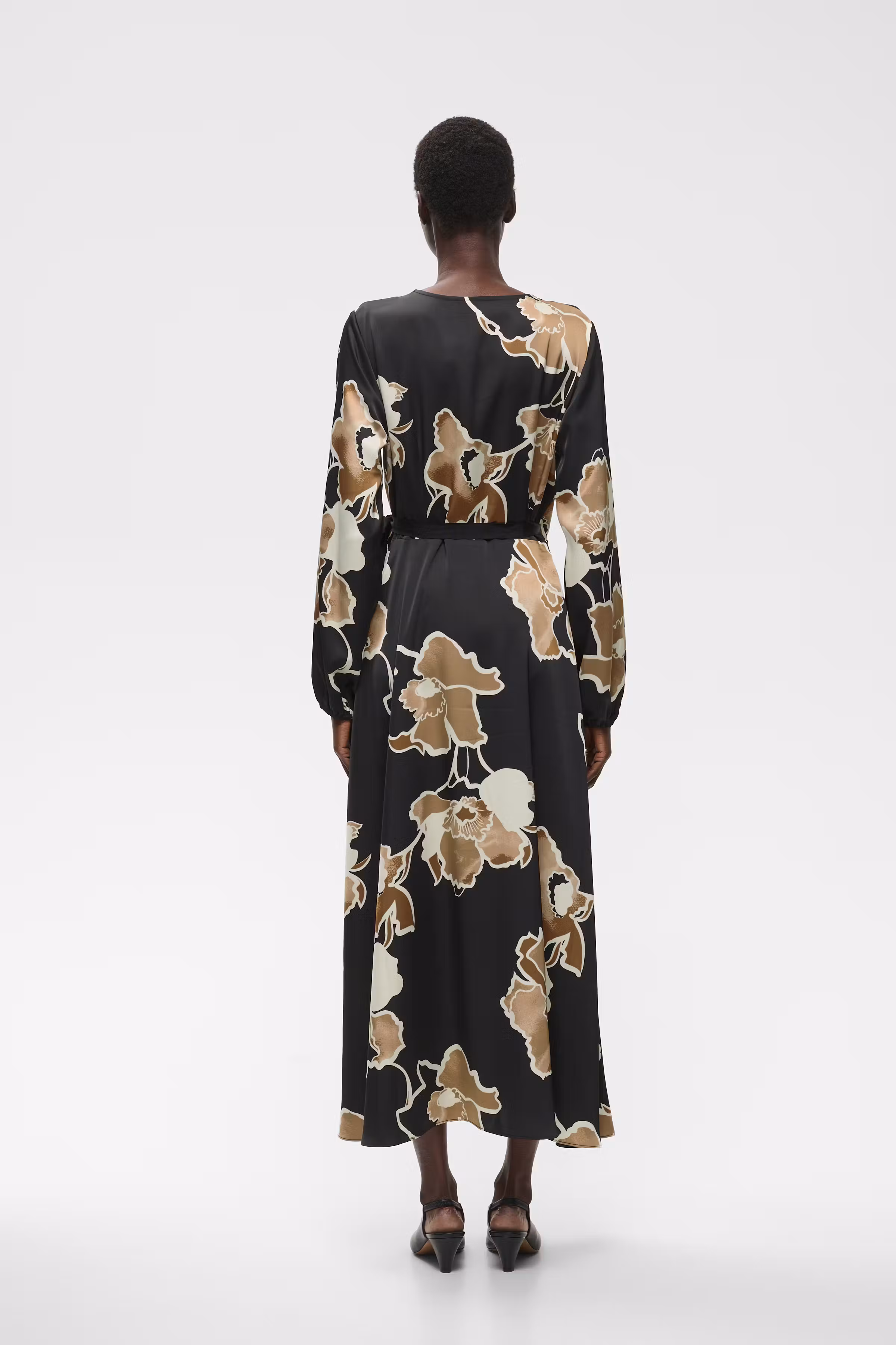 OLIVEIW Kleid LOOKBOOK BACK 30113011-900013141