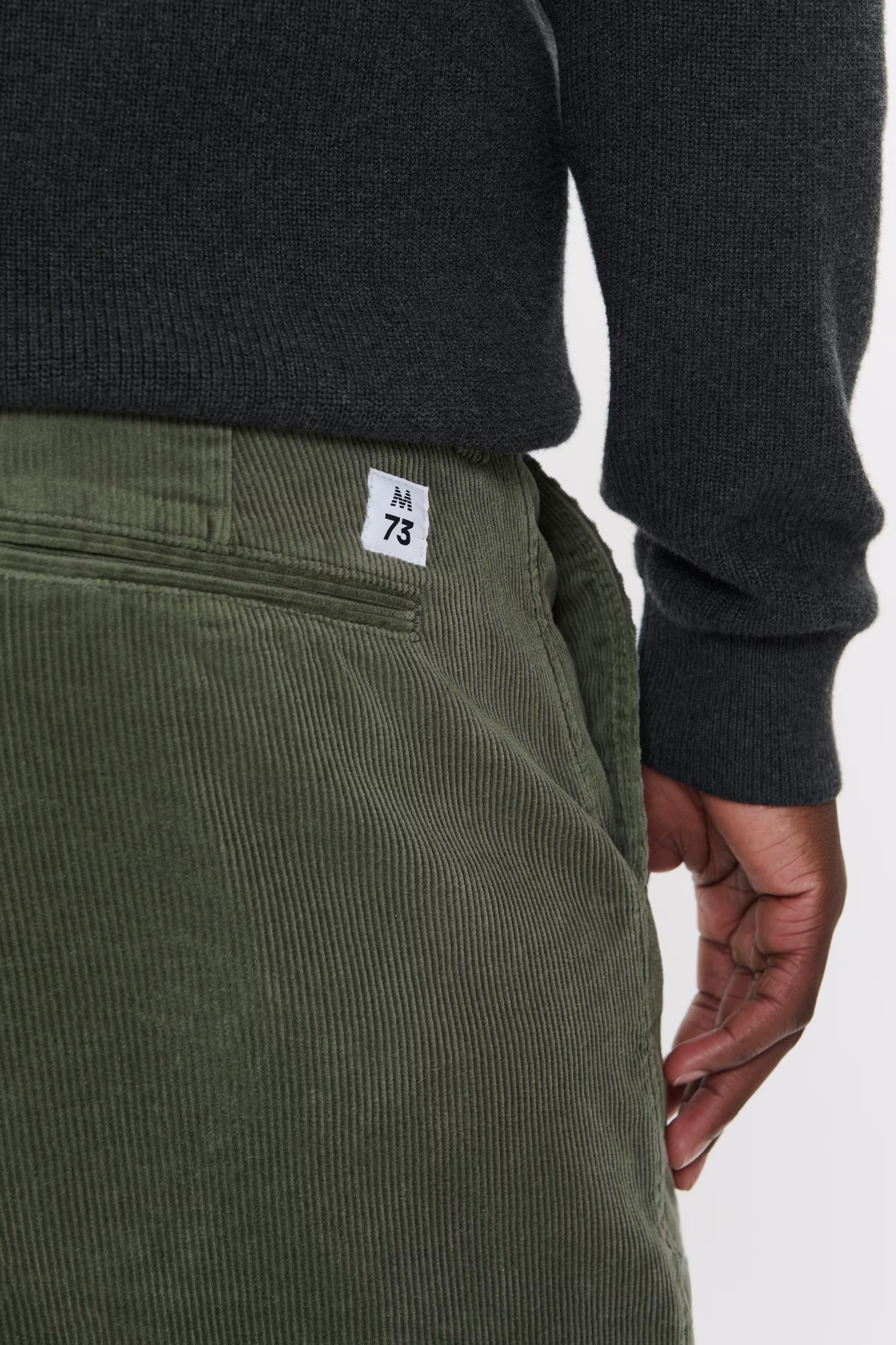 MAChino Hose LOOKBOOK DETAIL 30208863-190309