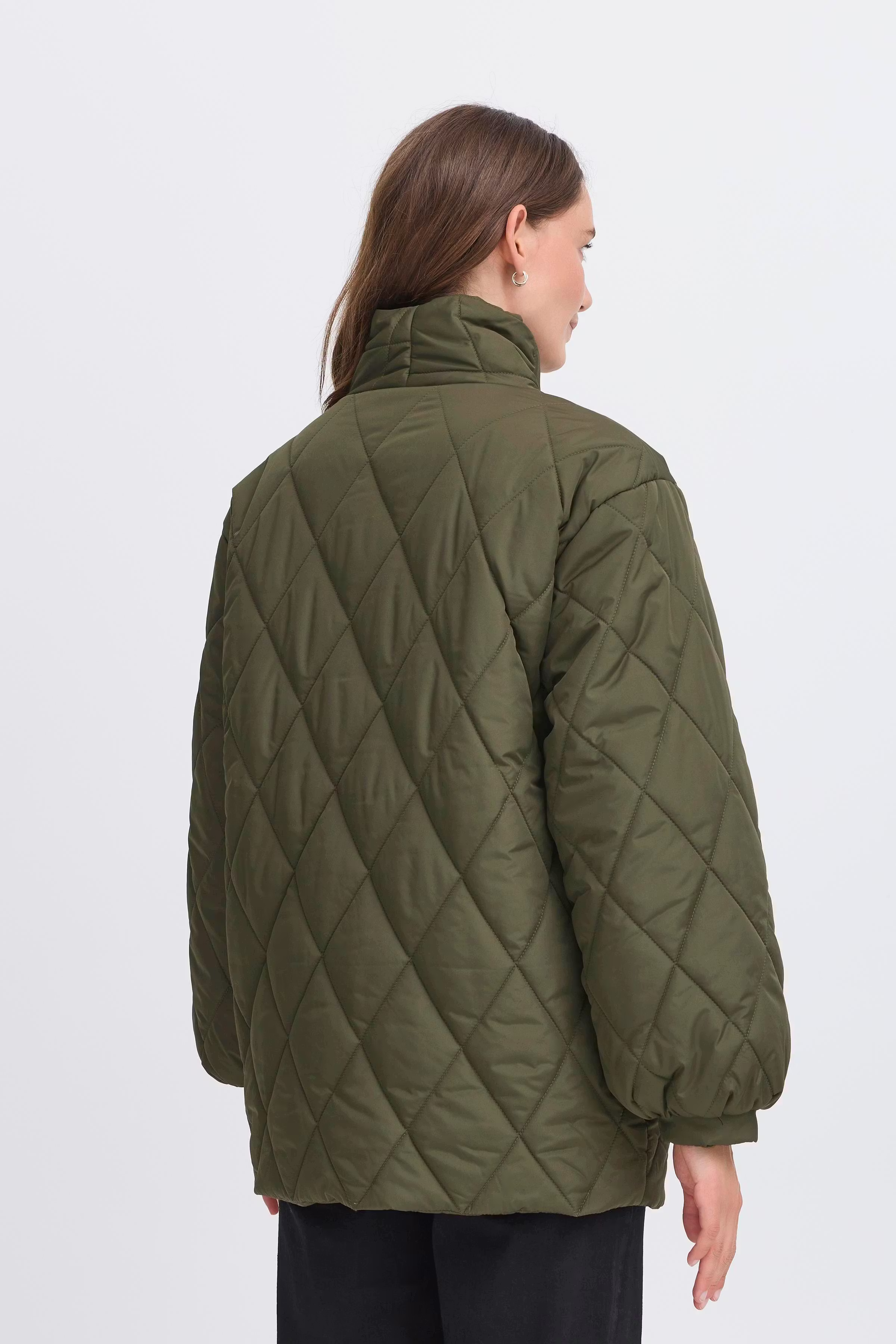 IHHANSA Ytterplagg LOOKBOOK DETAIL 20118774-190414