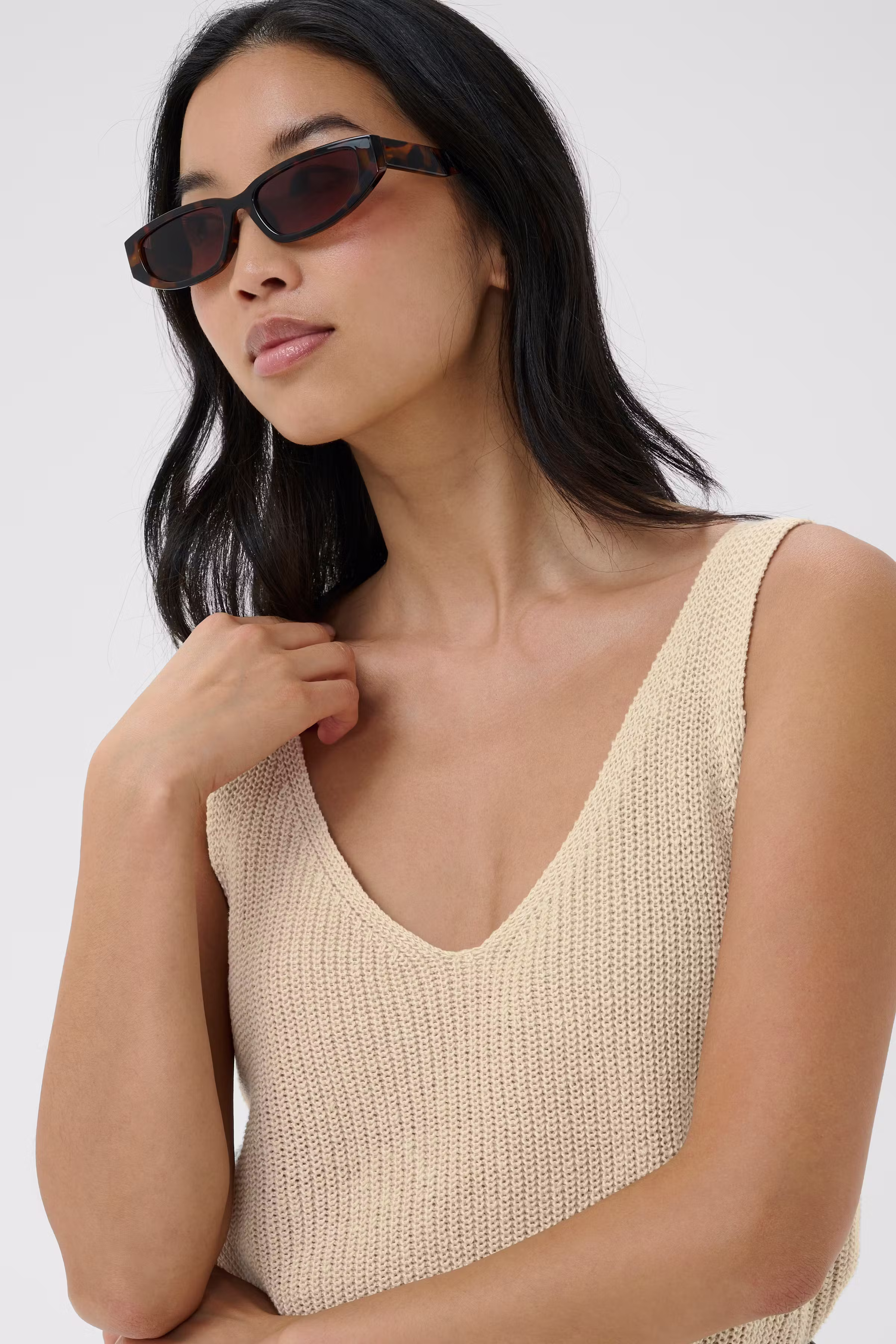 RebeccaPW Top LOOKBOOK DETAIL 30309685-130400