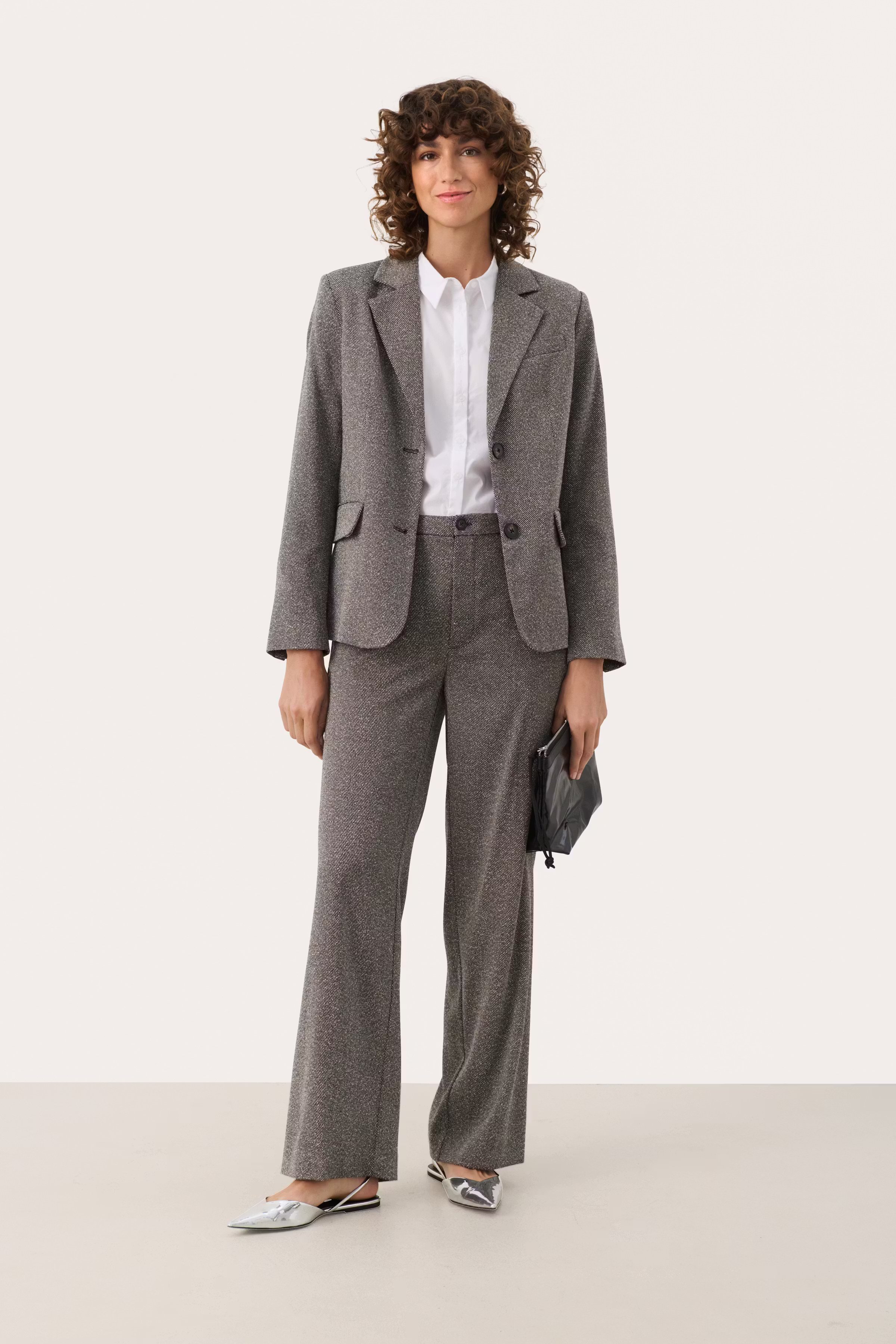 LinoraPW Hose LOOKBOOK BACK 30308948-300805