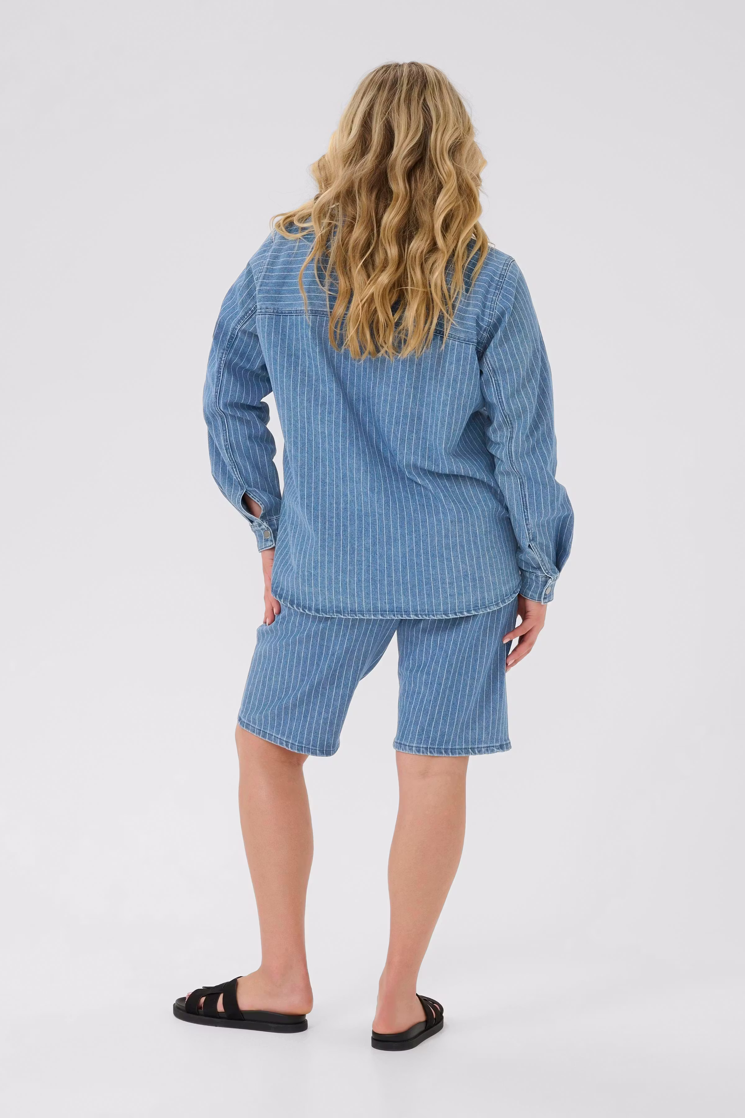 KCreeca Denim Overhemd LOOKBOOK BACK 10583736-108347