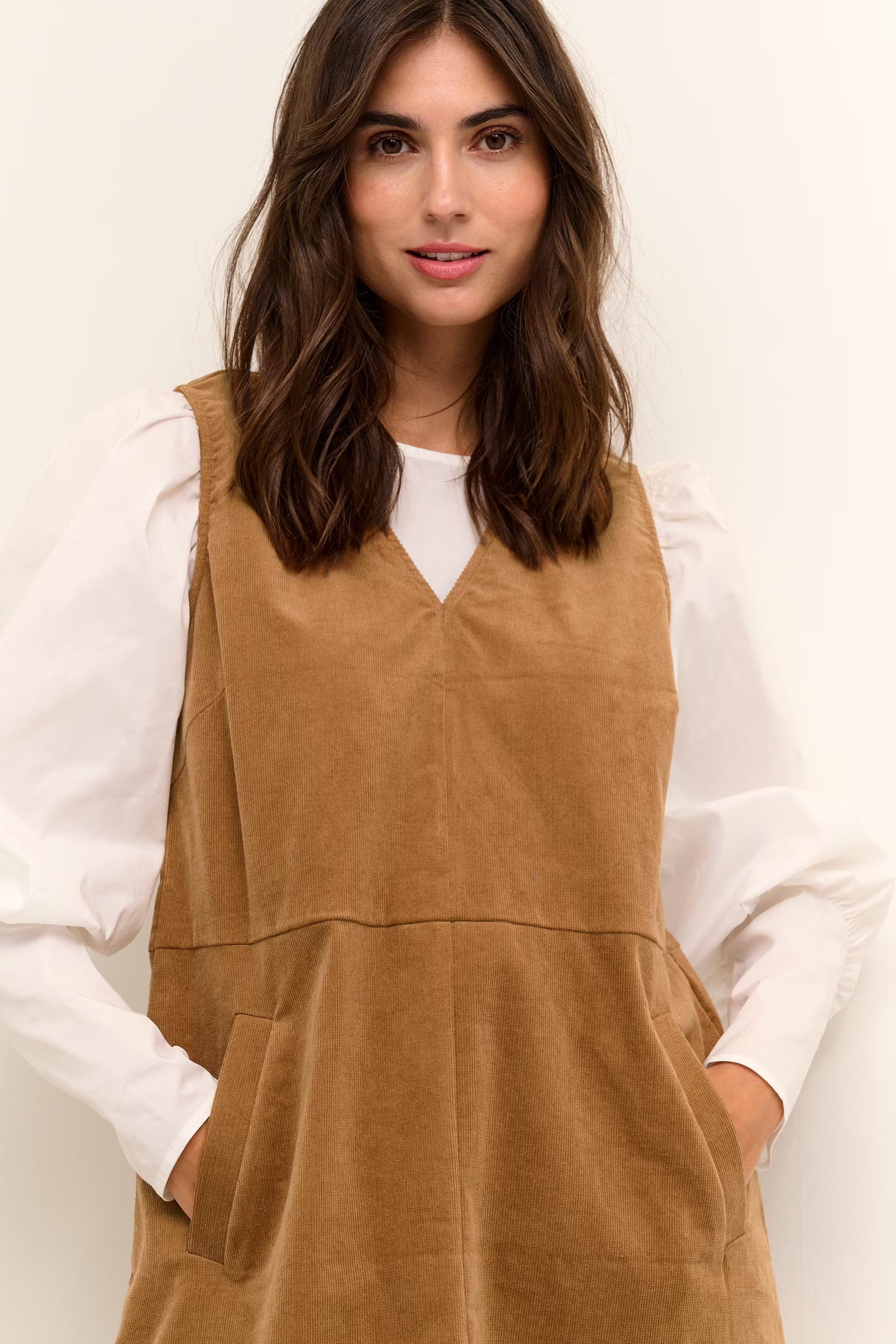 CUbalt Kjole LOOKBOOK DETAIL 50109325-181030