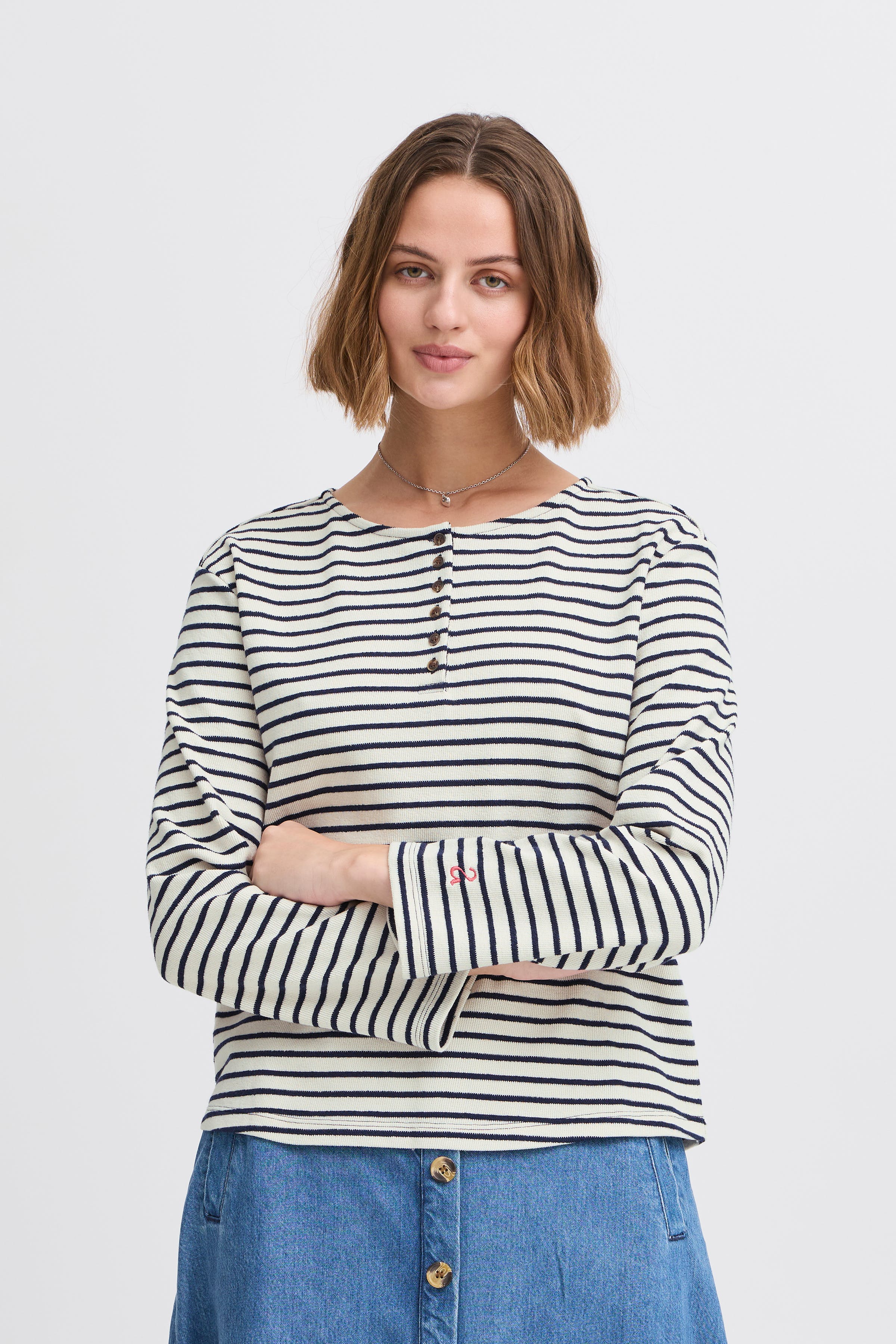 Long sleeved T-shirt LOOKBOOK FRONT 20121946-130905