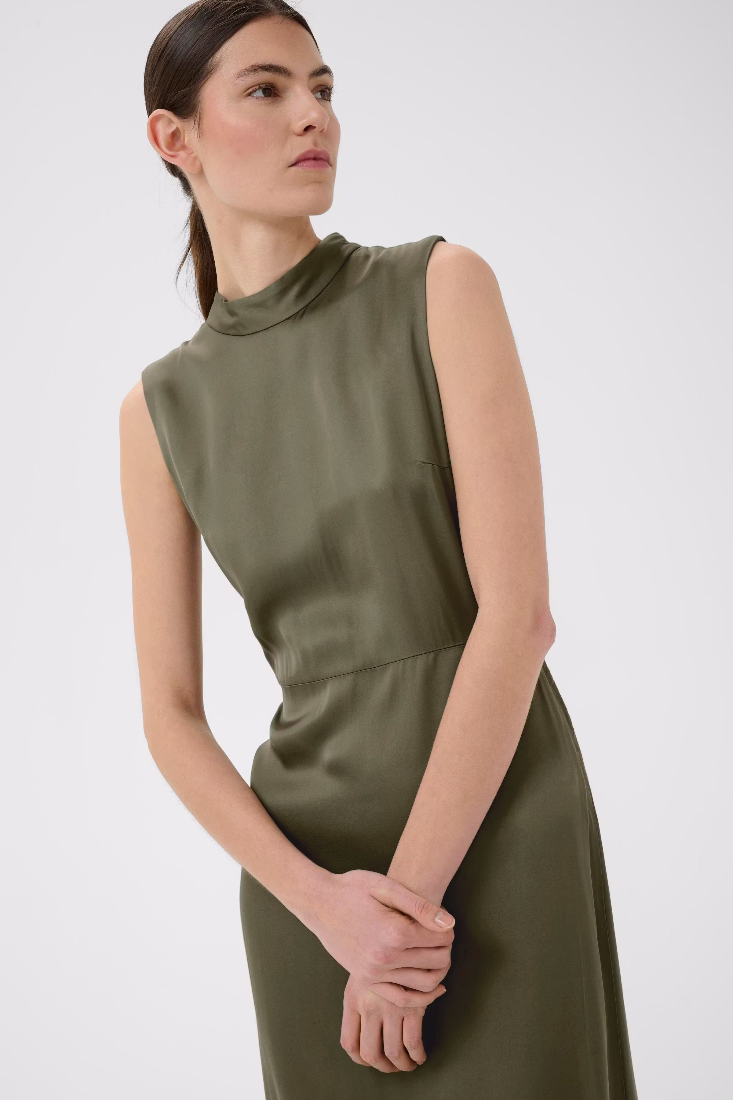 BallaIW Dress LOOKBOOK DETAIL 30111228-180515