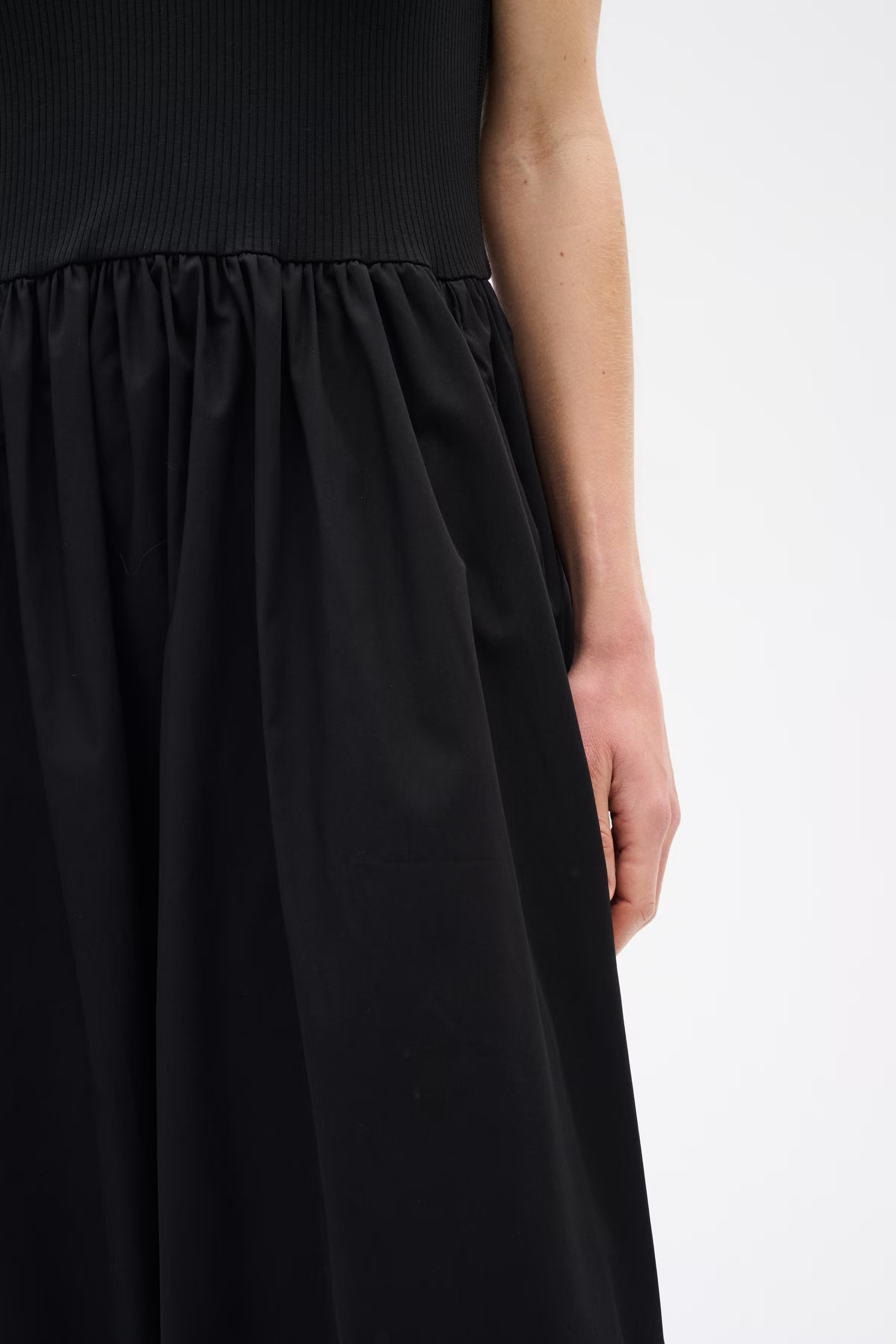 DagnamaIW Kjole LOOKBOOK DETAIL 30107301-194008