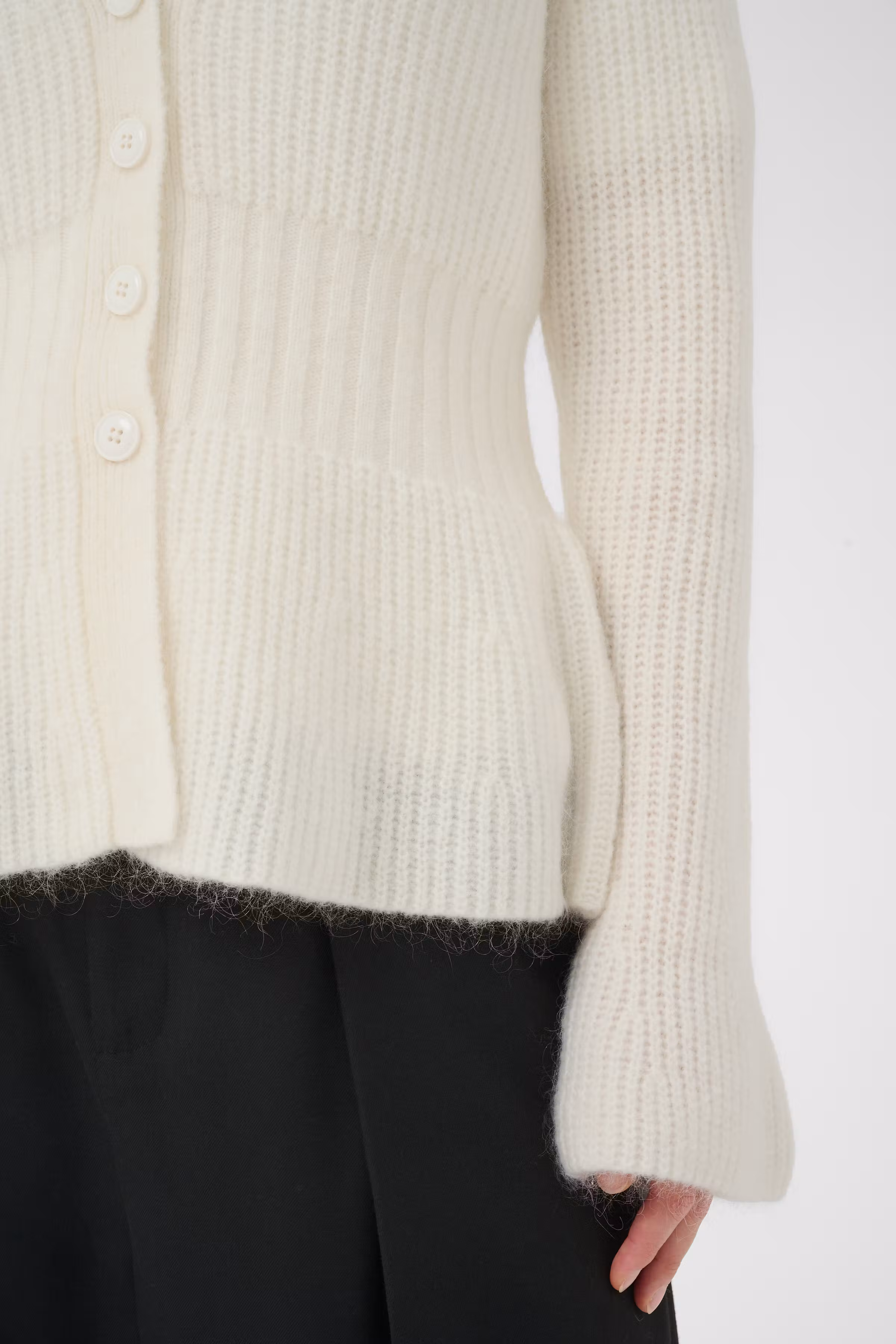 DominoPW Cardigan LOOKBOOK DETAIL 30310991-120601