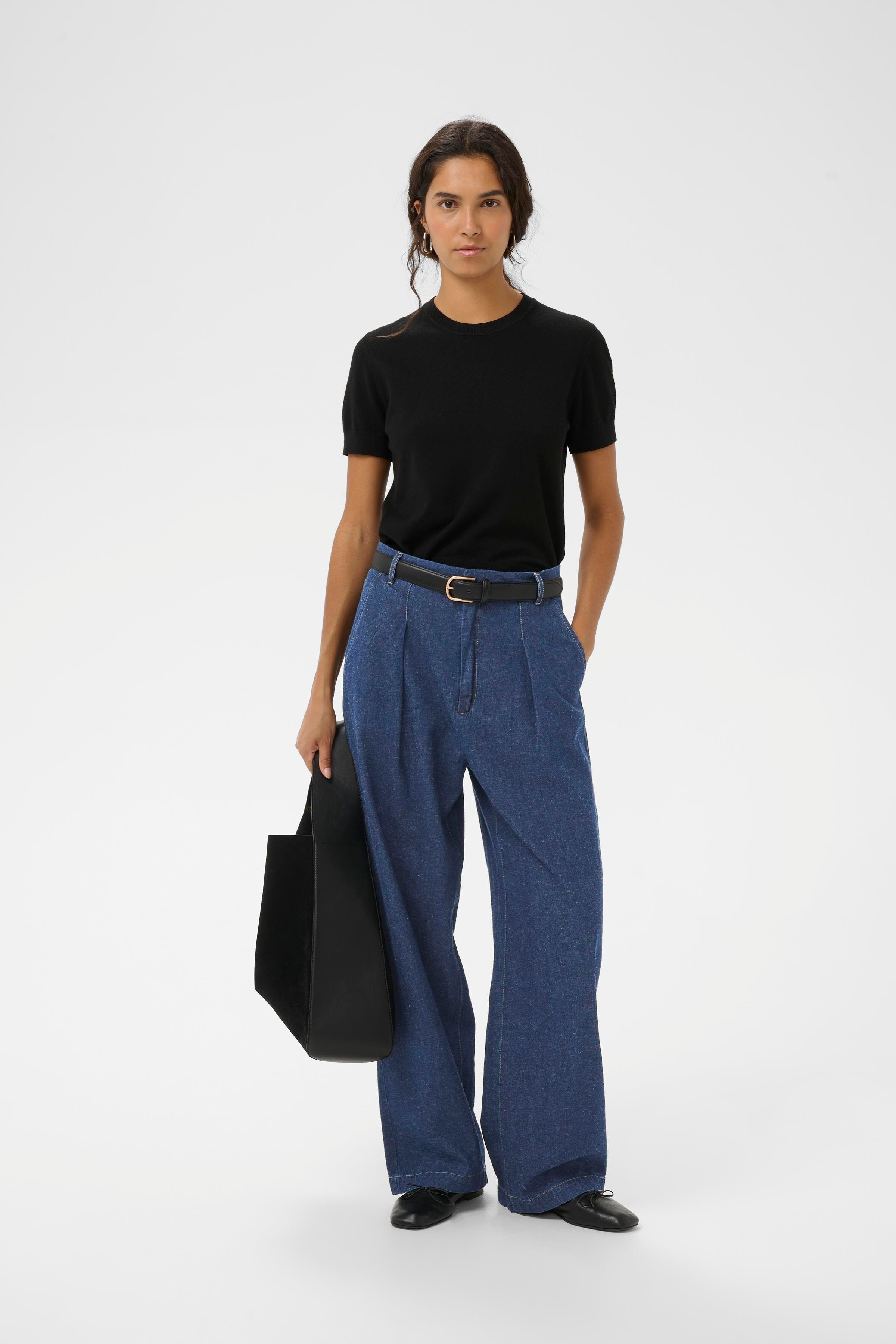 RubinaIW Trousers LOOKBOOK FRONT 30110350-300013