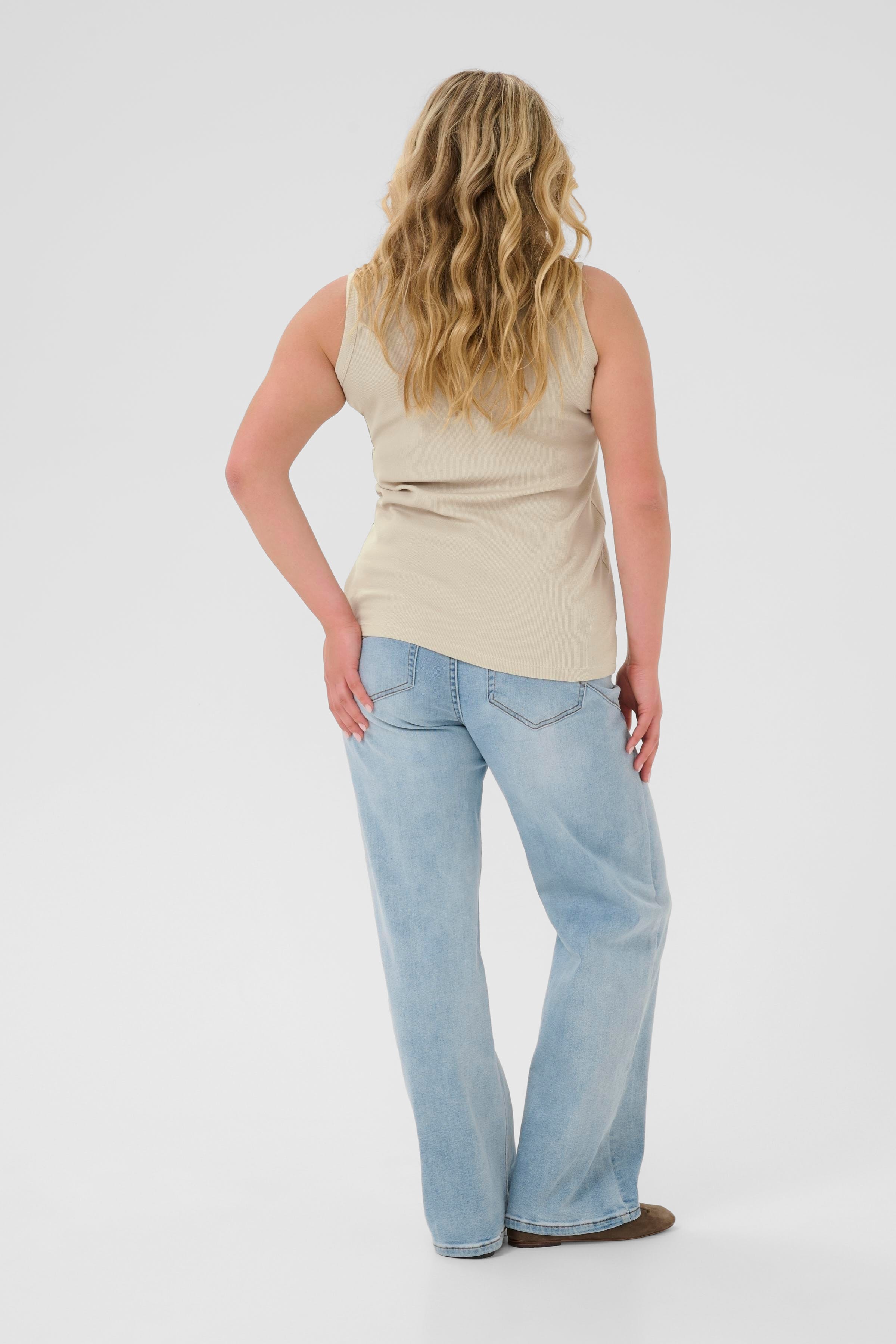 KCcarina Top LOOKBOOK BACK 10583732-151305