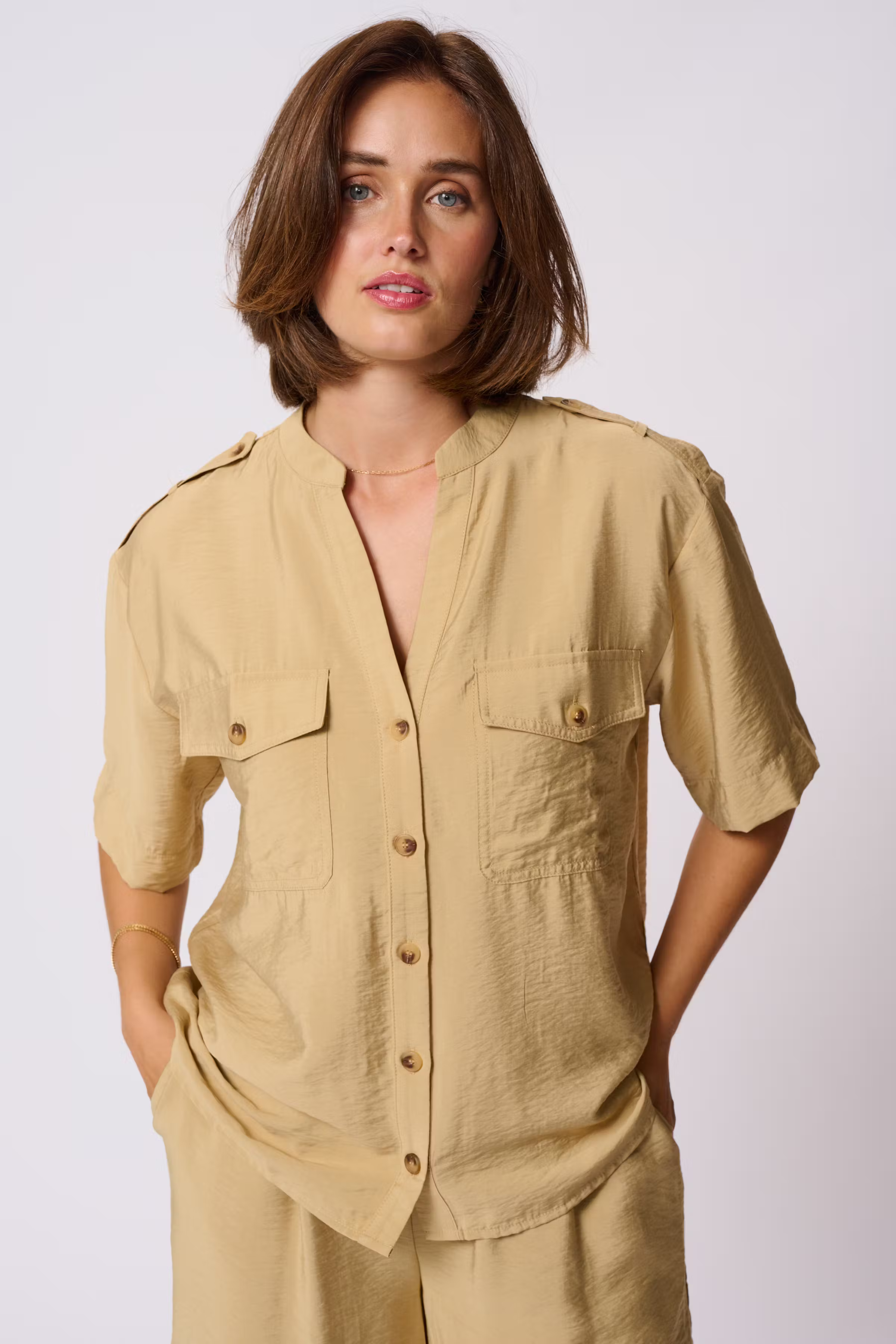 KAflorence Skjorte LOOKBOOK FRONT 10509929-161120