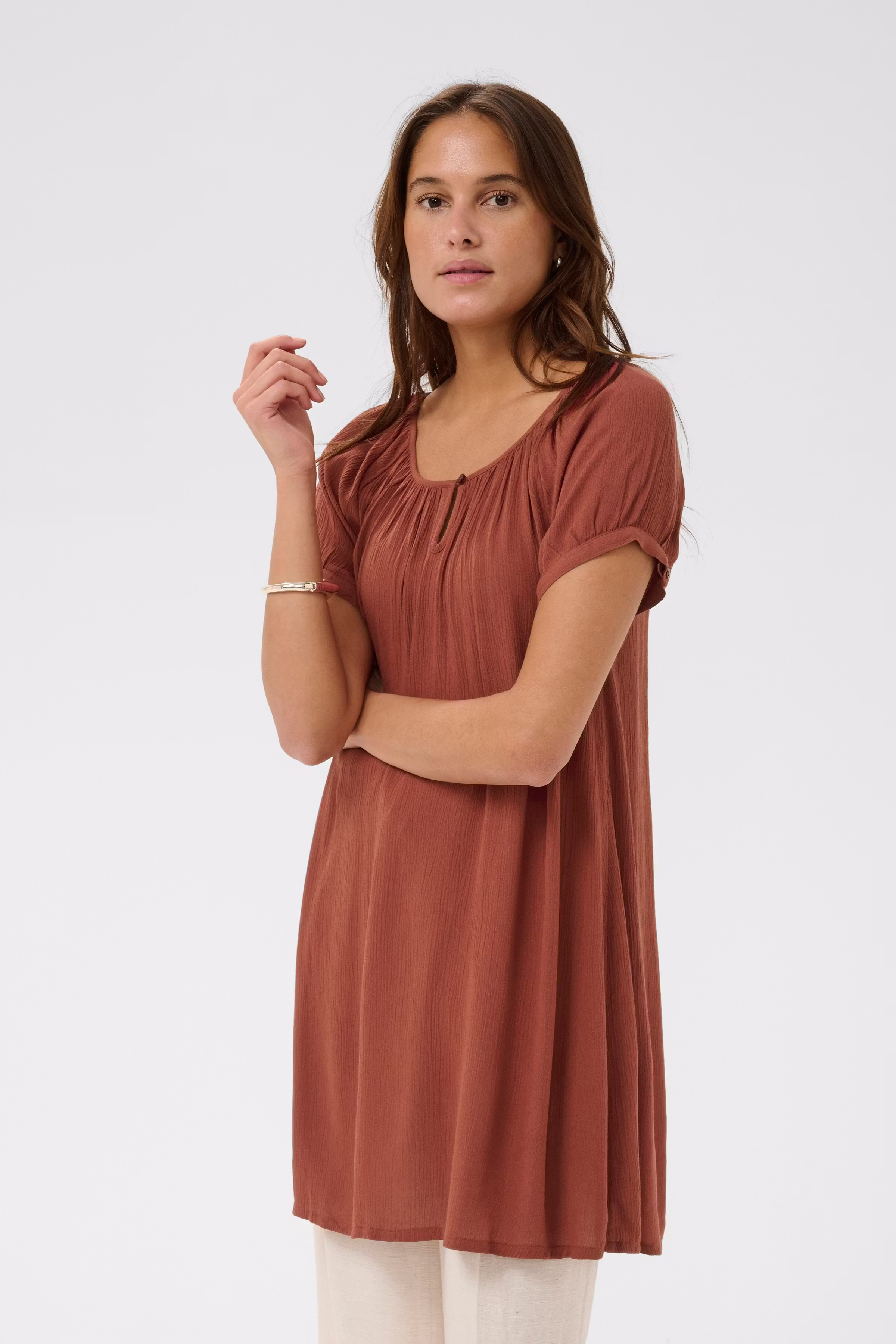 Amber Tunika LOOKBOOK FRONT 501031-191334