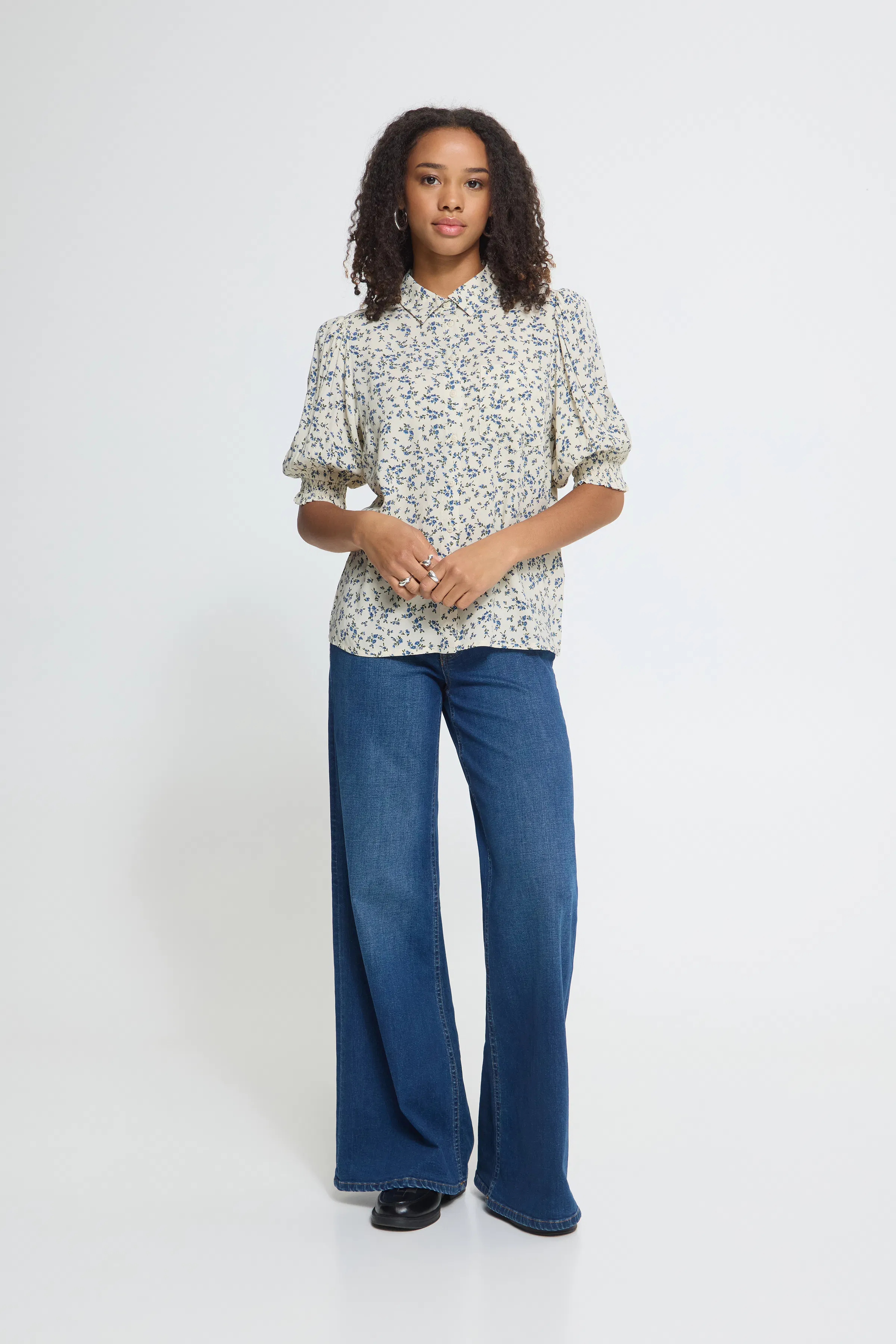 IHVERA Skjorte LOOKBOOK FRONT 20126347-900009384