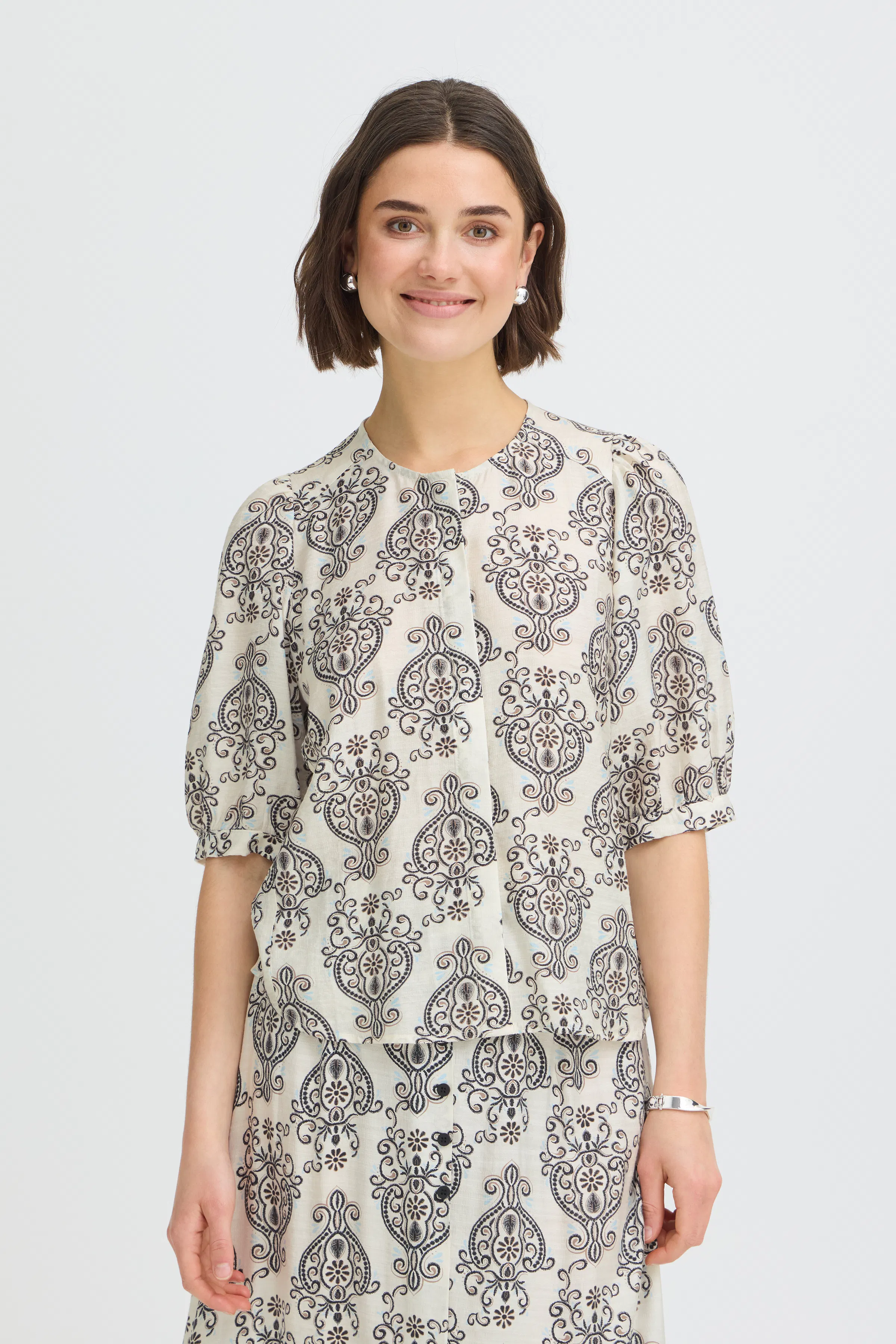 FRARIANA Skjorte LOOKBOOK FRONT 20617788-900008630