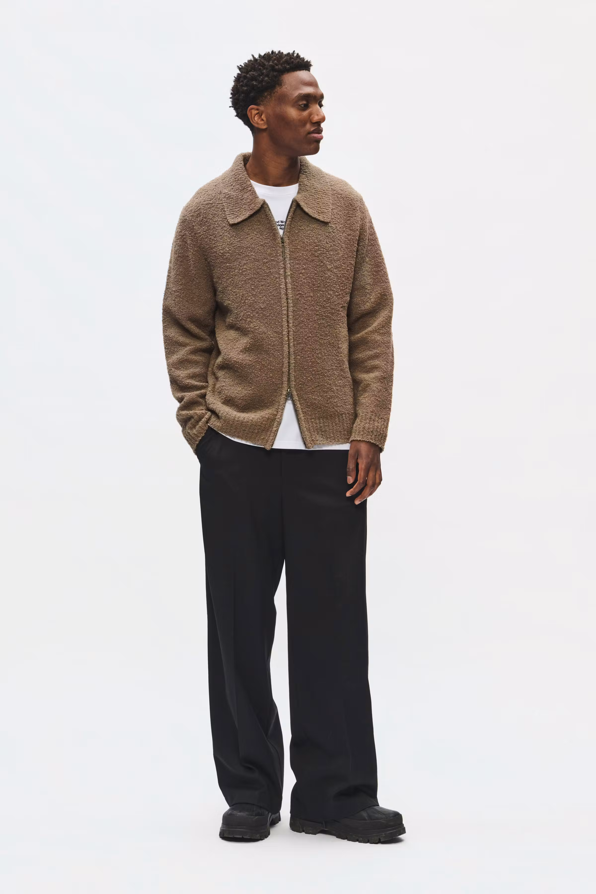 WWLuca Byxor LOOKBOOK FRONT 30252216-303700