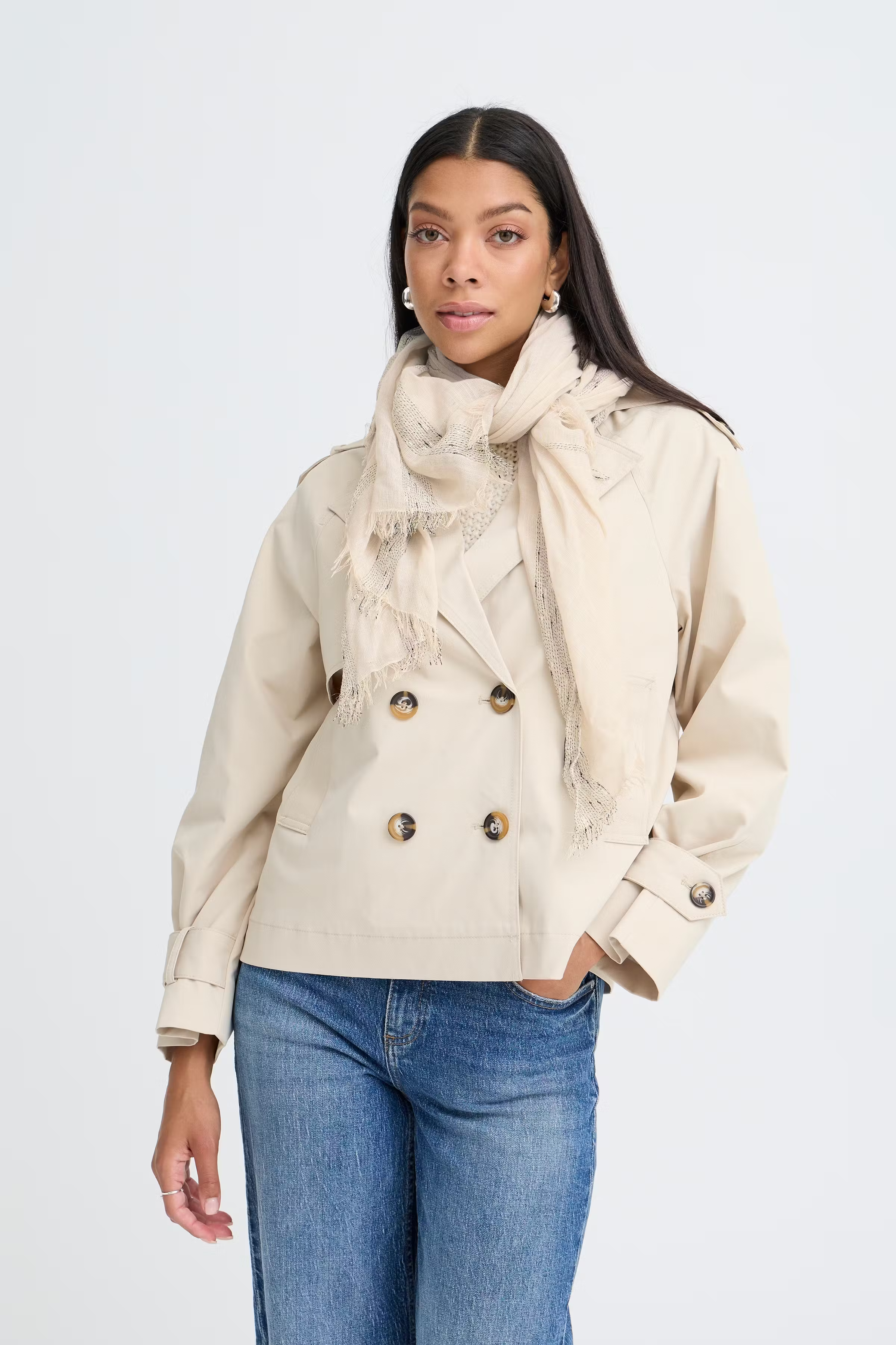 BYVICOLINA Skjerf LOOKBOOK FRONT 20818606-900004800