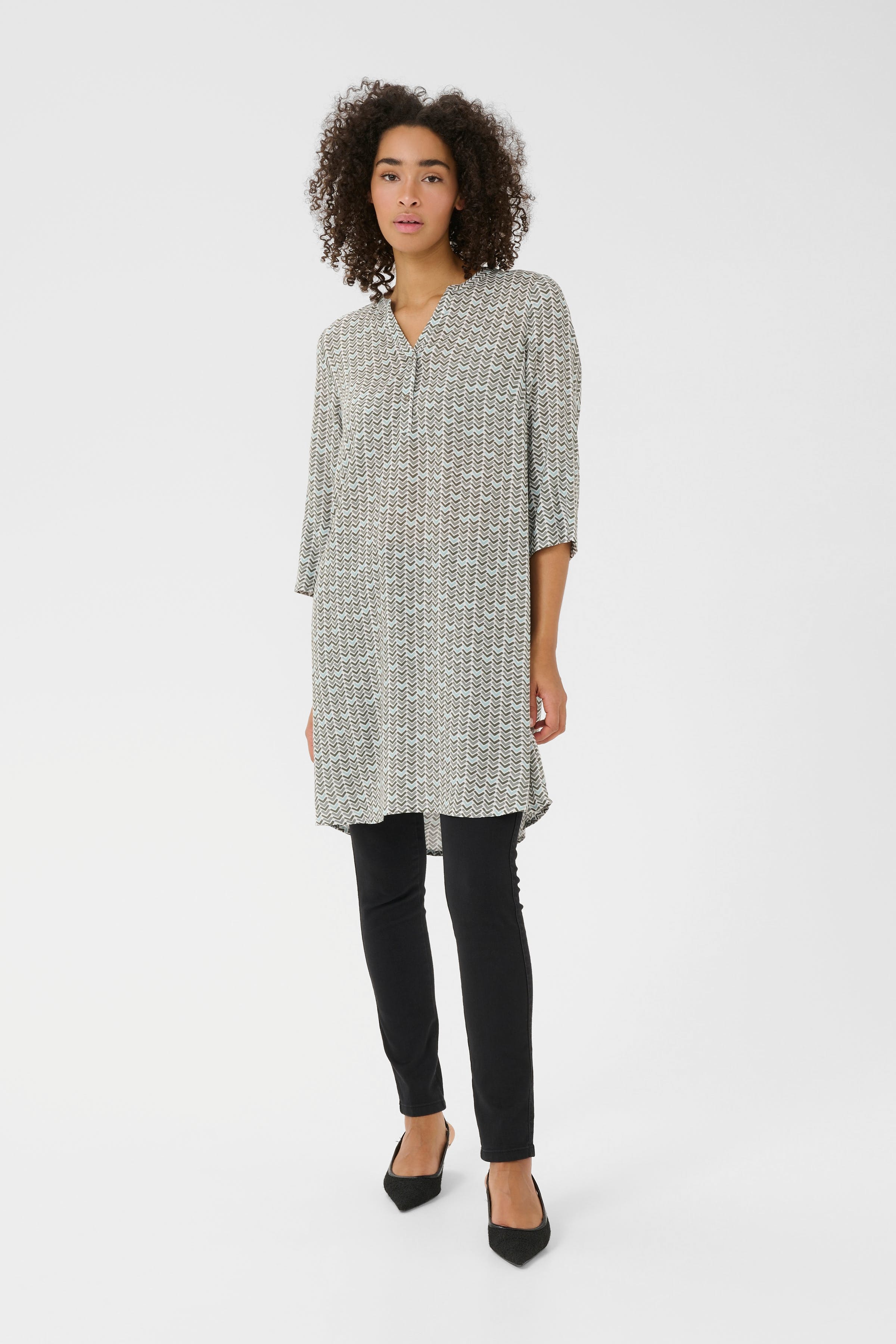 BPmette Tunika LOOKBOOK FRONT 10590653-105806B