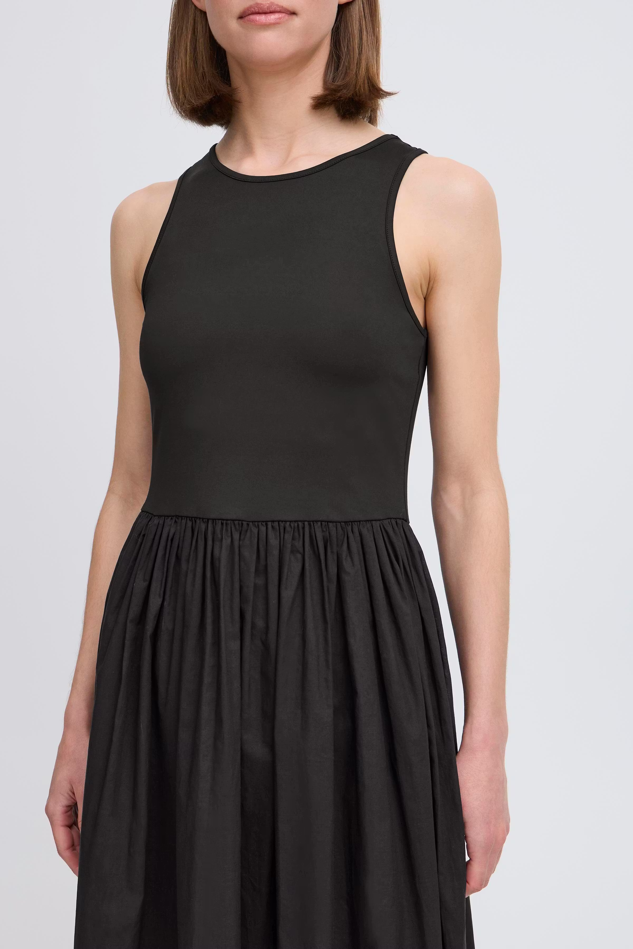 IHXALMA Kleid LOOKBOOK DETAIL 20123777-194008