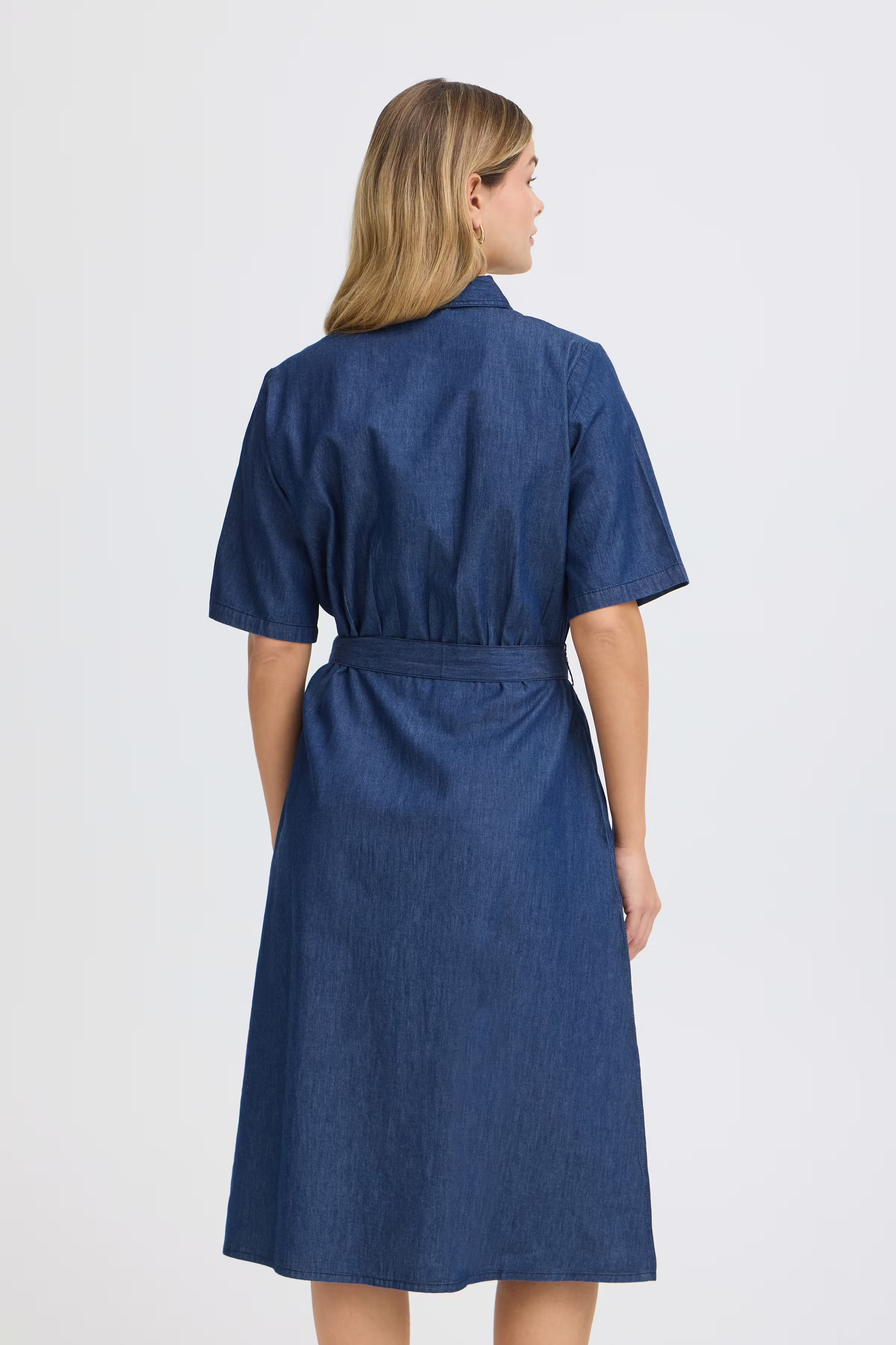 FRLARISSA Kjole LOOKBOOK BACK 20617815-900006108