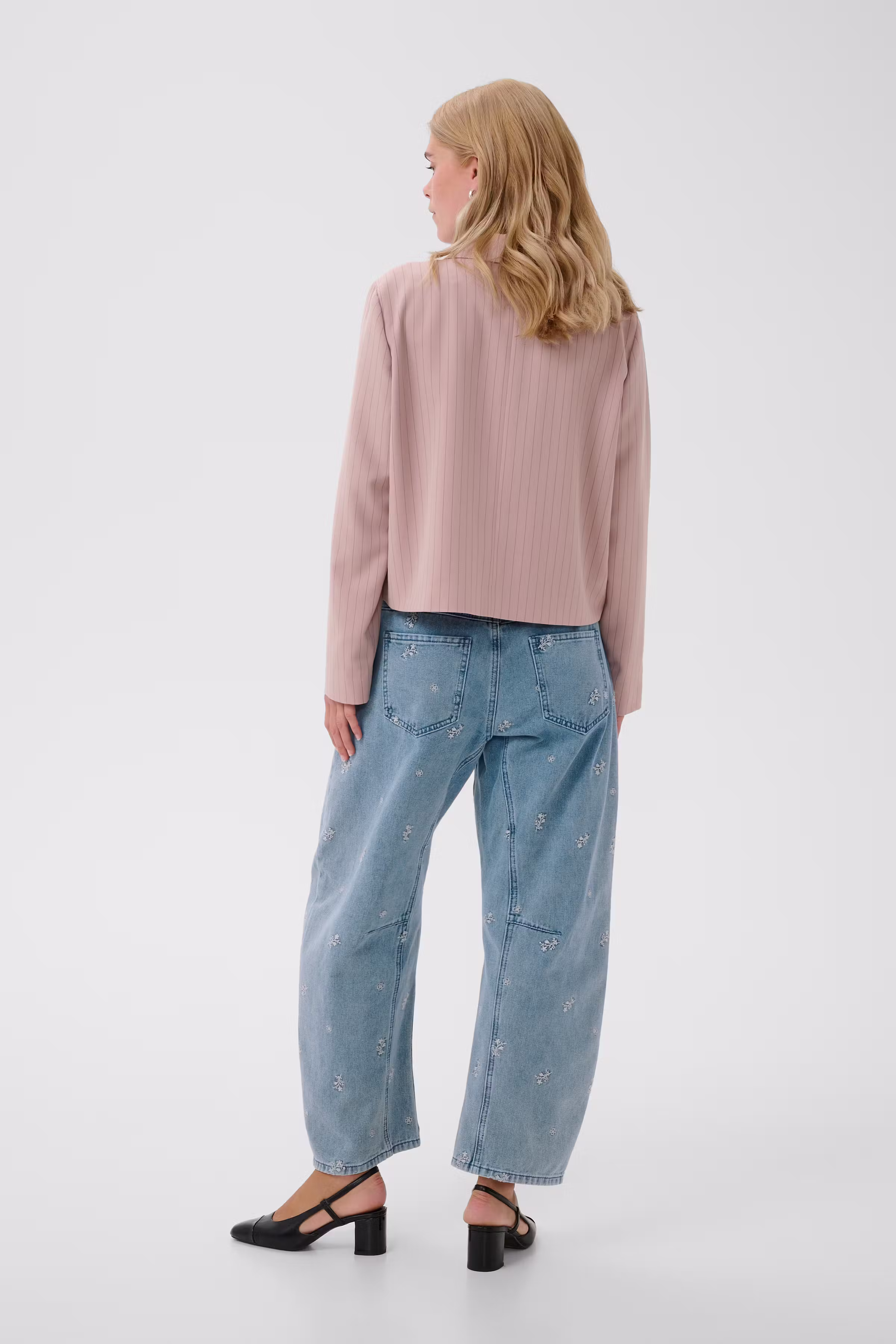CUaltar Barrel Jeans LOOKBOOK BACK 50113006-109457