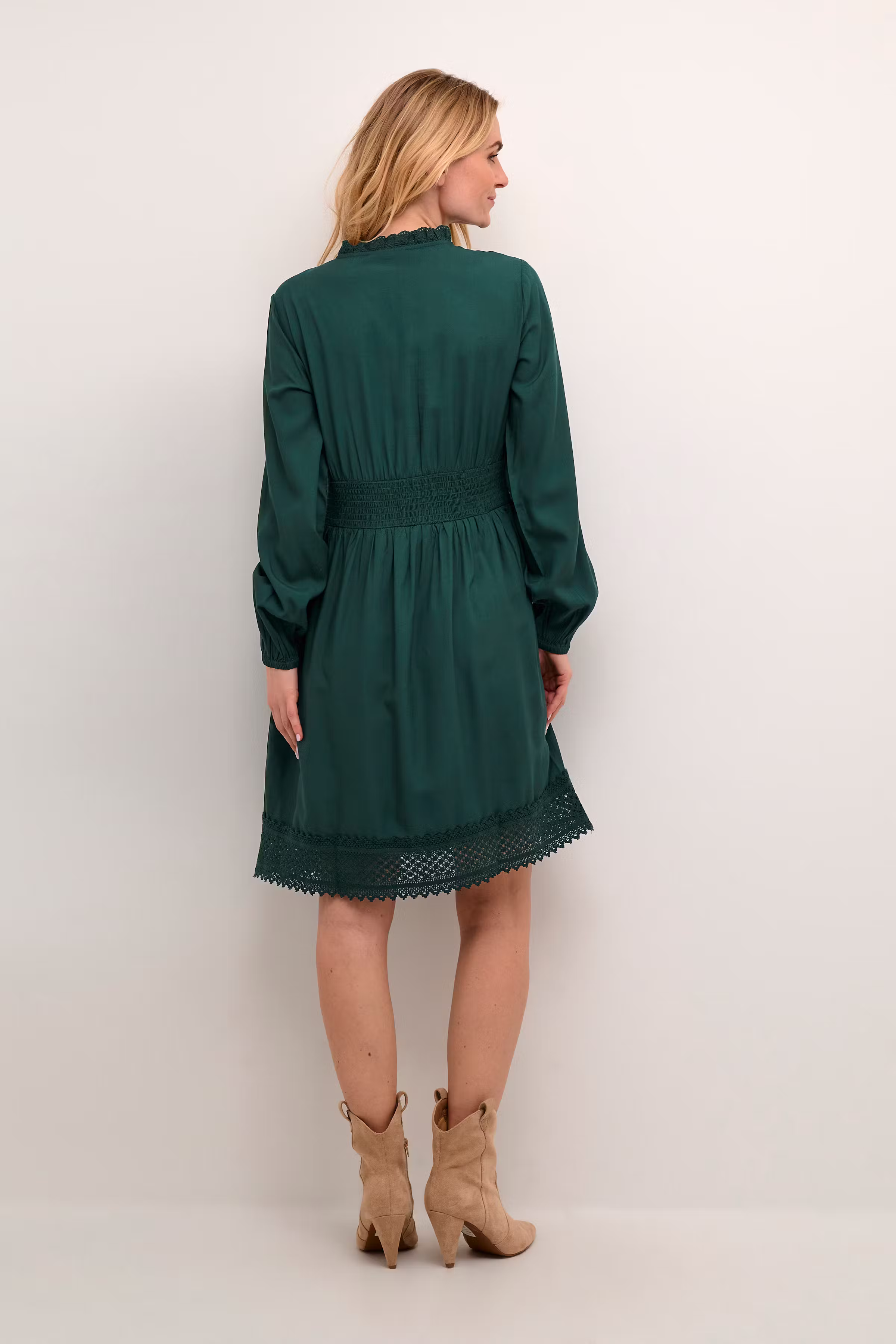 CRMilla Dress LOOKBOOK BACK 10611922-195320