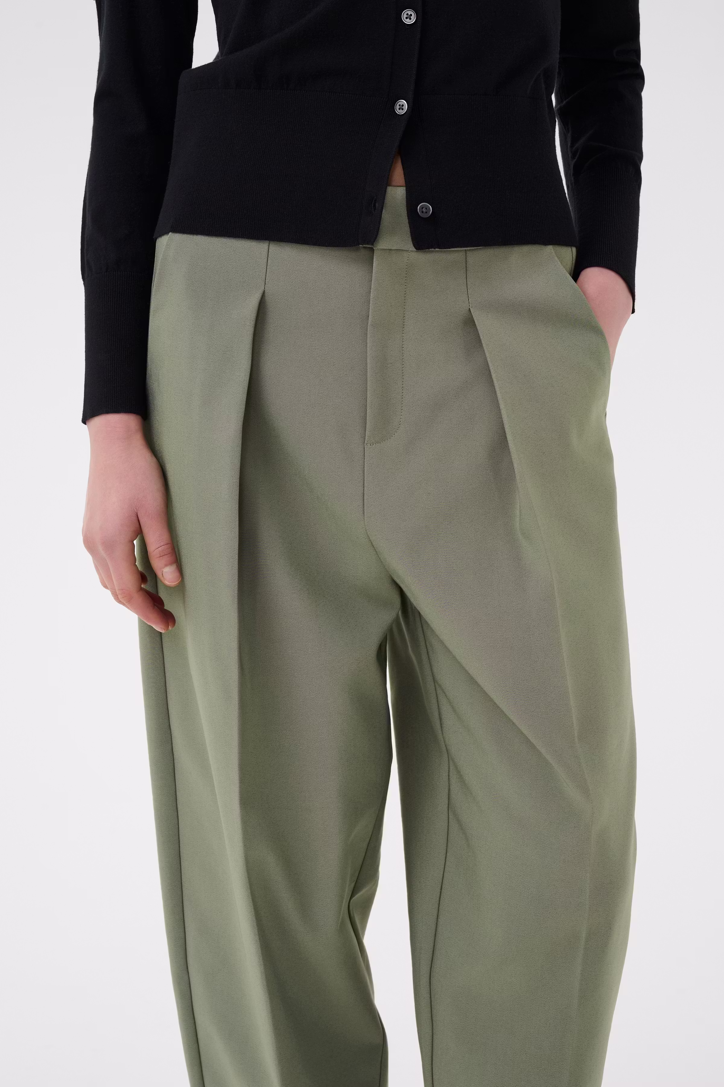 ZellaIW Barrel Trousers LOOKBOOK DETAIL 30107207-180514