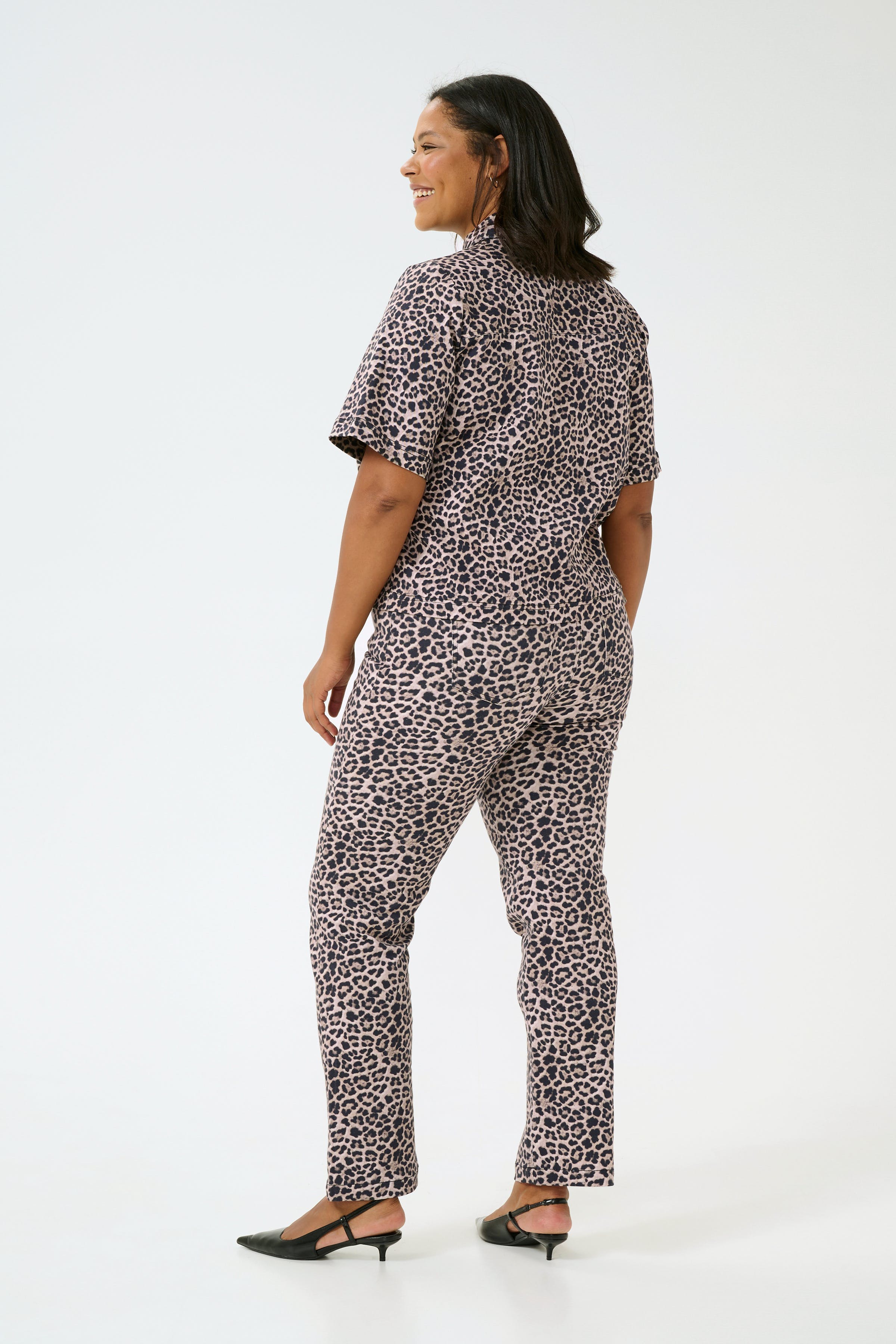 KClinima Leopard Shirt LOOKBOOK BACK 10583224-107537
