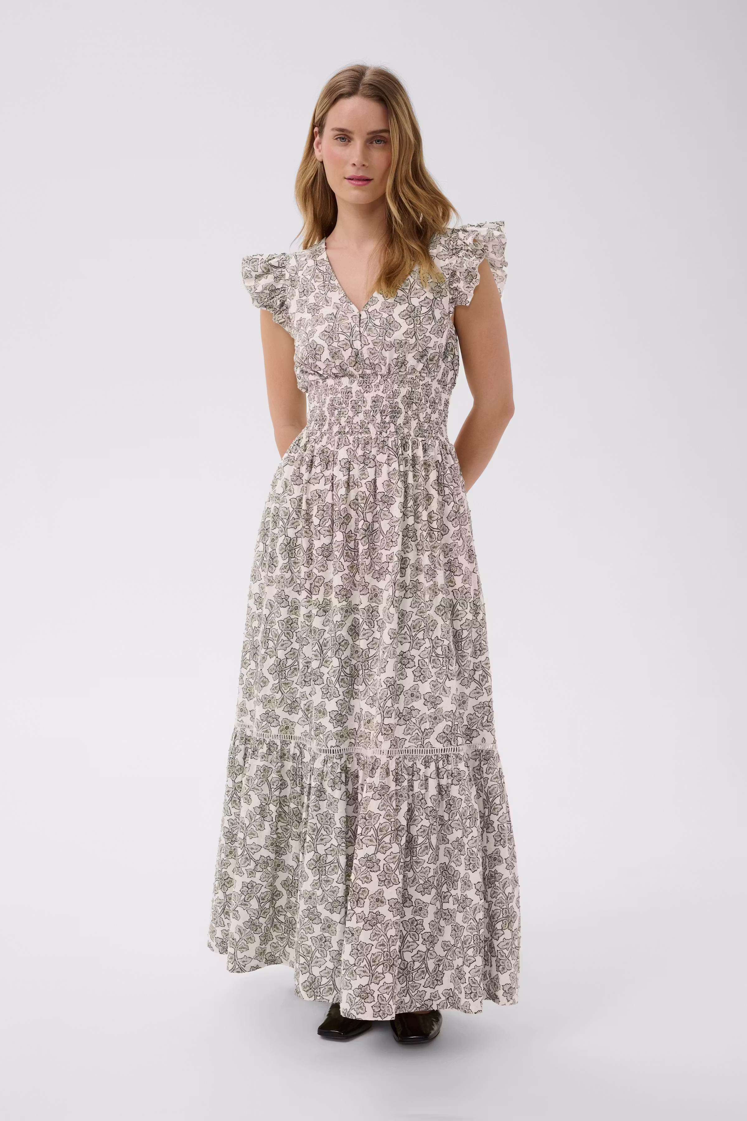 DizaPW Kjole LOOKBOOK FRONT 30310681-305125