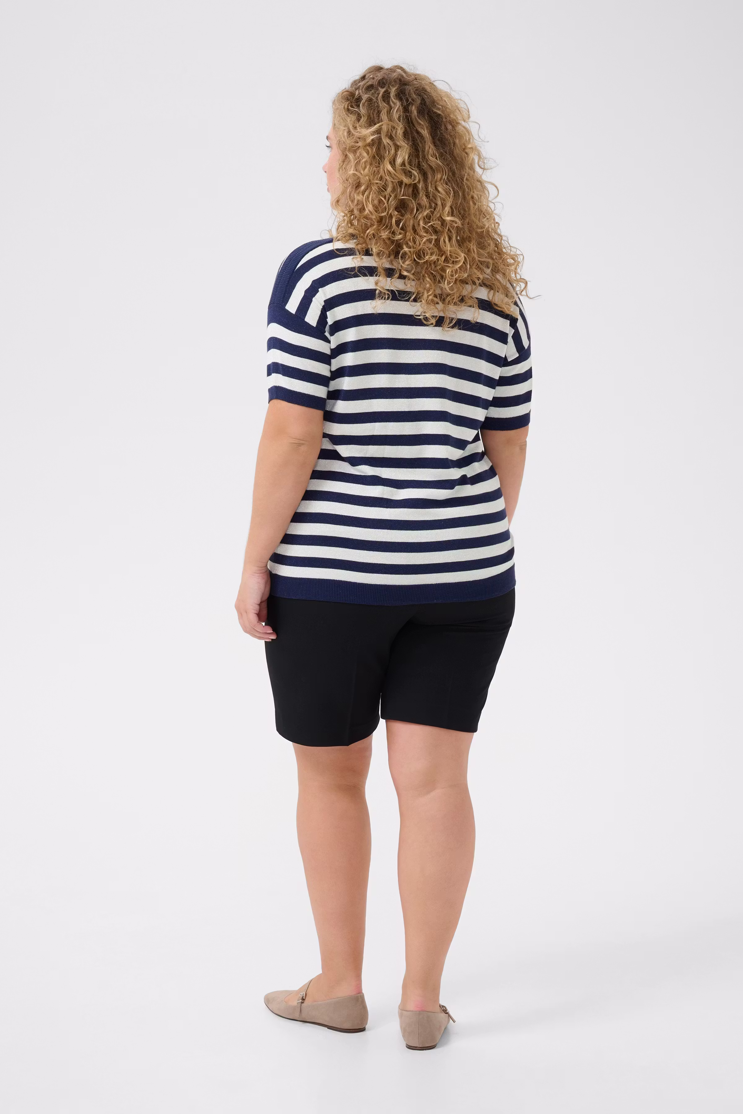 KCregitta Pullover LOOKBOOK BACK 10583271-107566