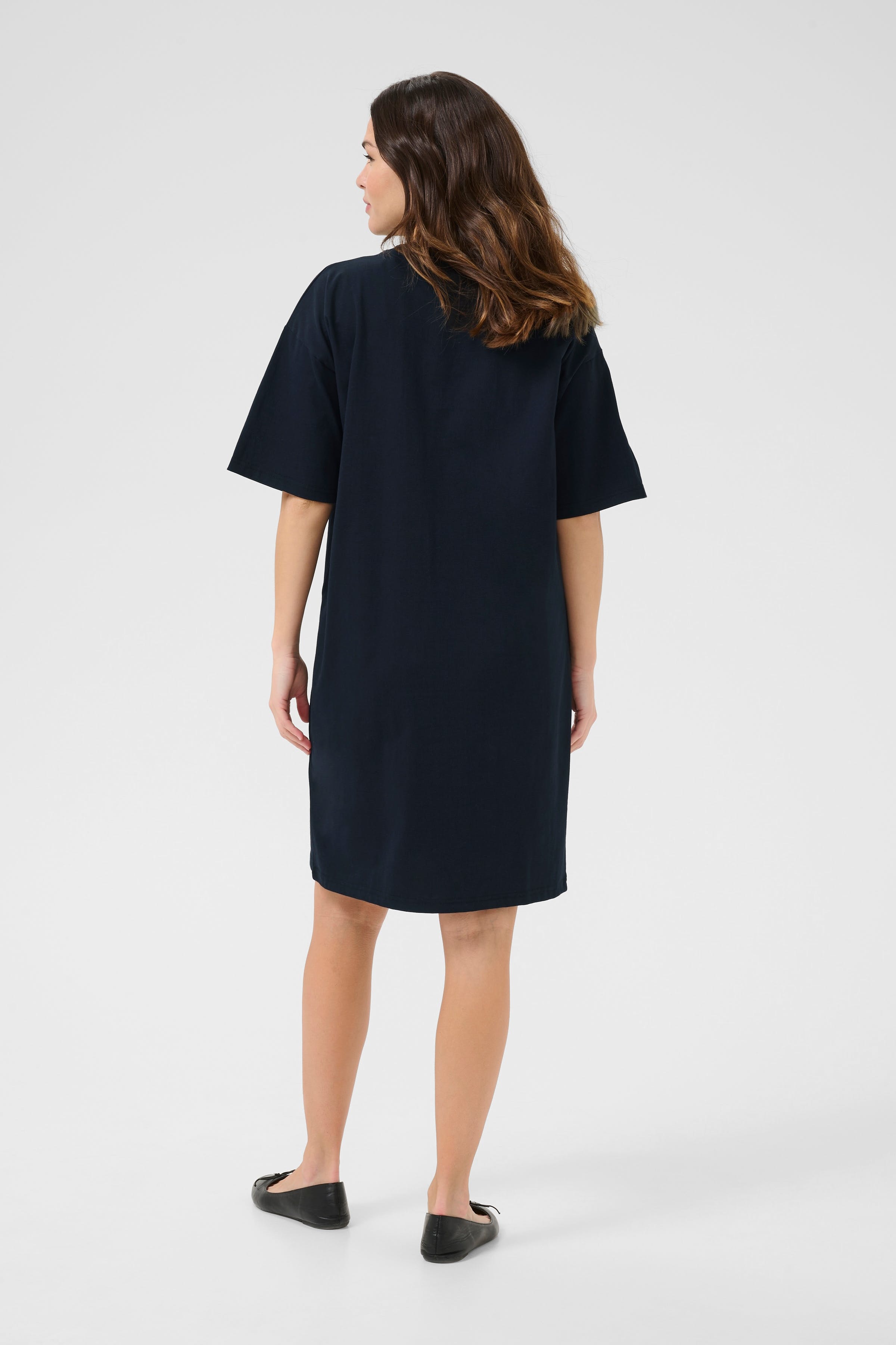 KAjudy Kleid LOOKBOOK BACK 10510365-100121