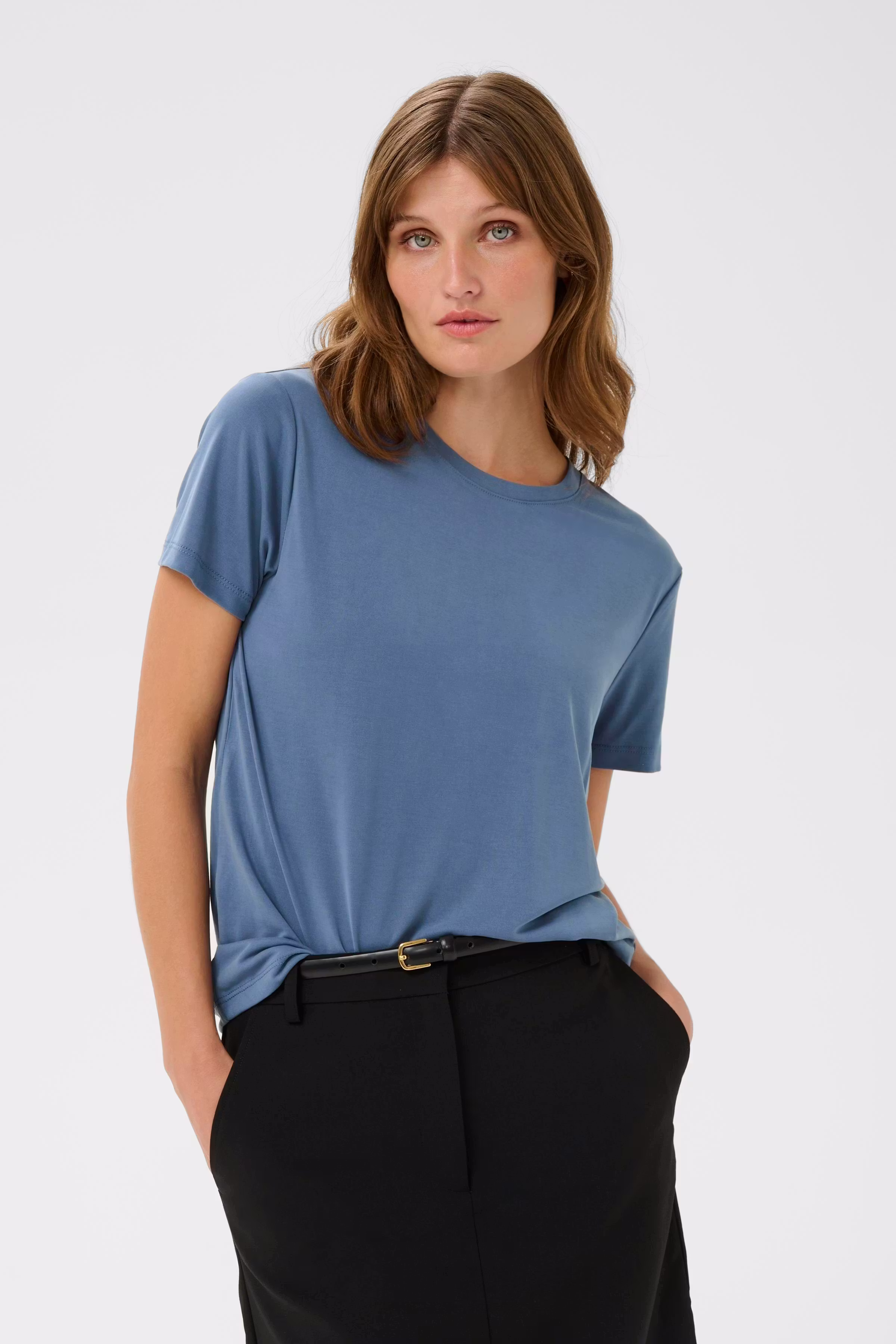 SLColumbine T-shirt LOOKBOOK FRONT 30404678-183921