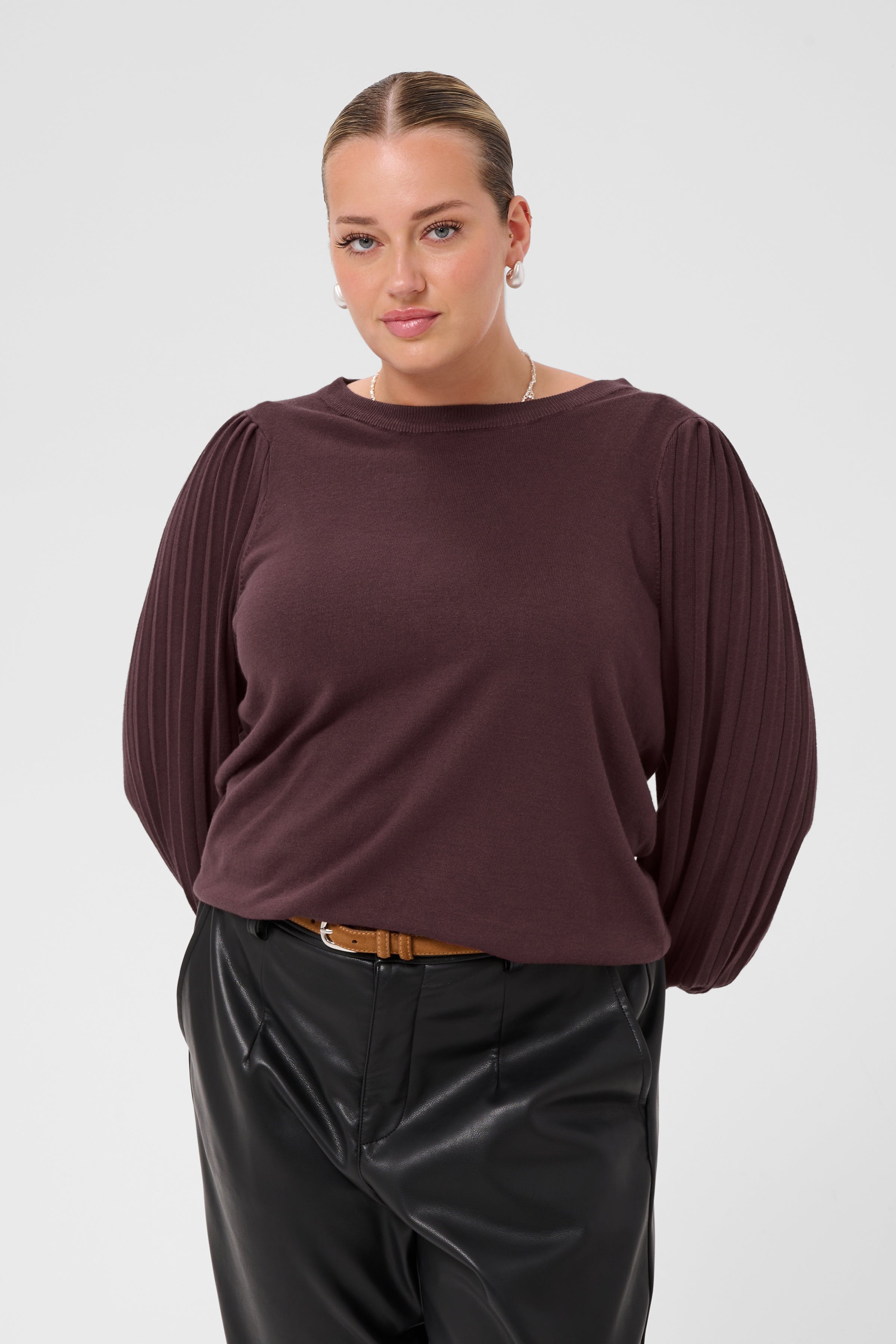 KCloni Pullover LOOKBOOK FRONT 10581811-191619