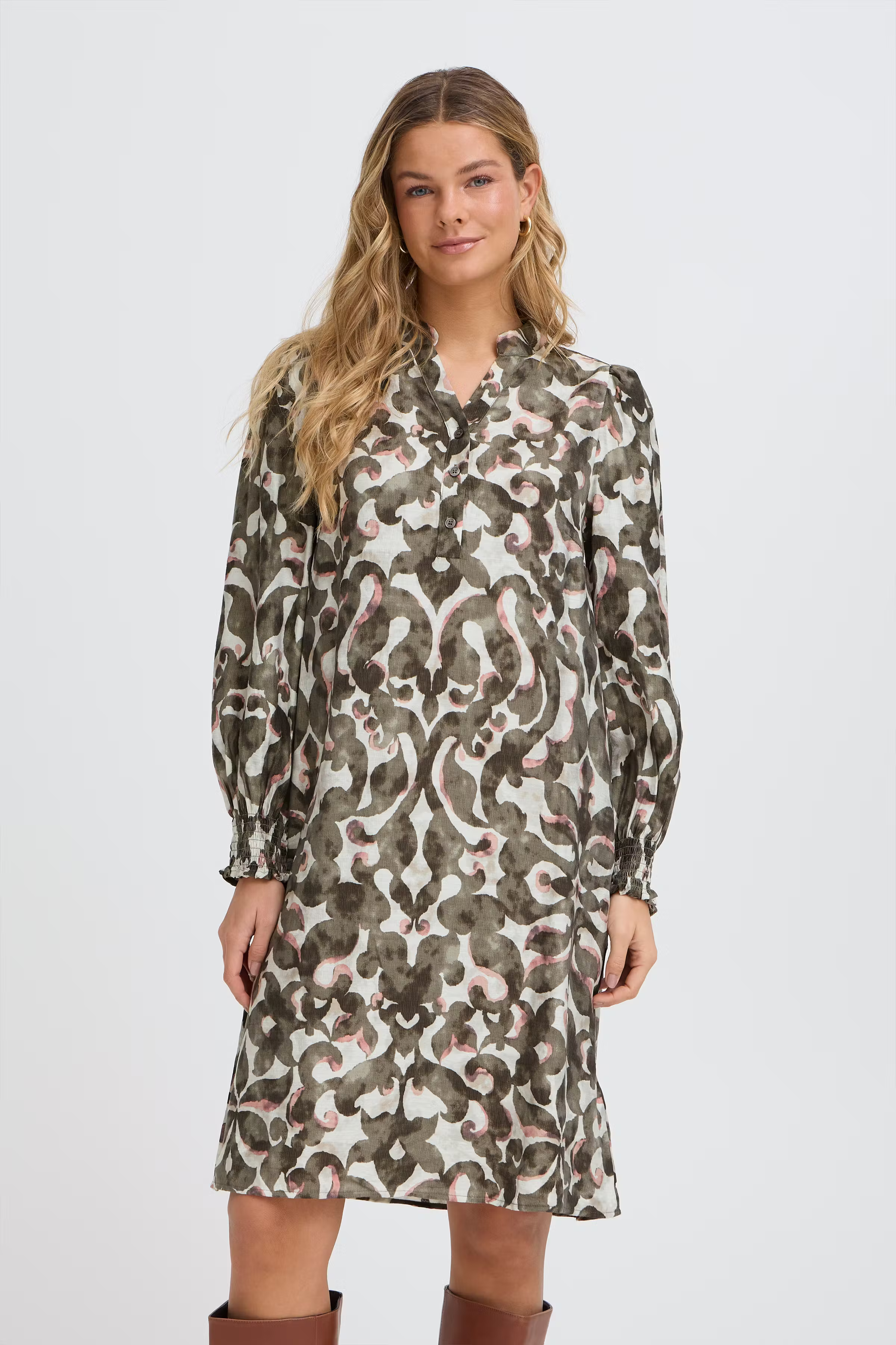 FRARIANA Kjole LOOKBOOK FRONT 20616227-900004461