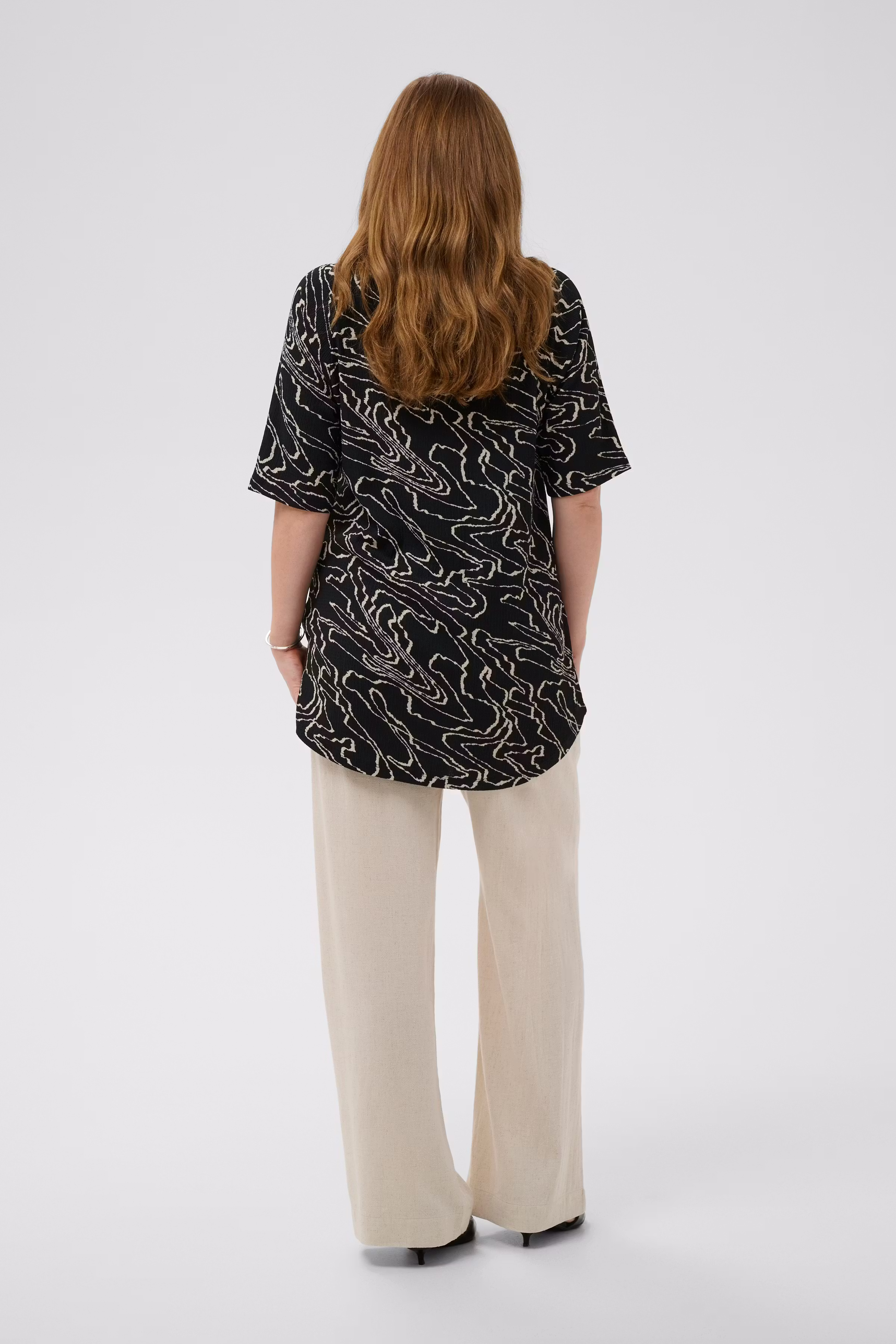 BPloretta Tunika LOOKBOOK BACK 40200110-109261