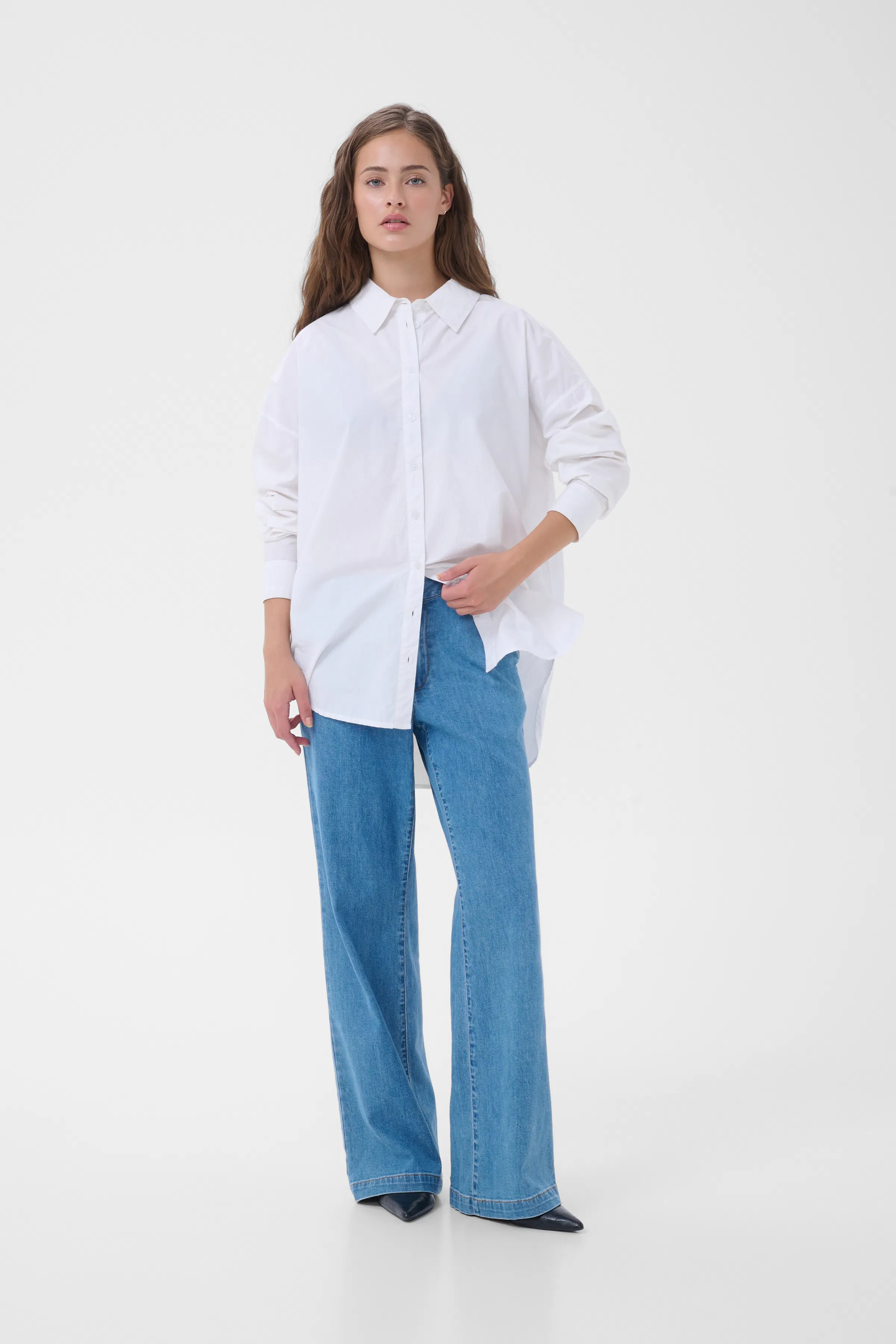JEANS WIDE 30 THE LARA 115 LOOKBOOK FRONT 10705210-100053